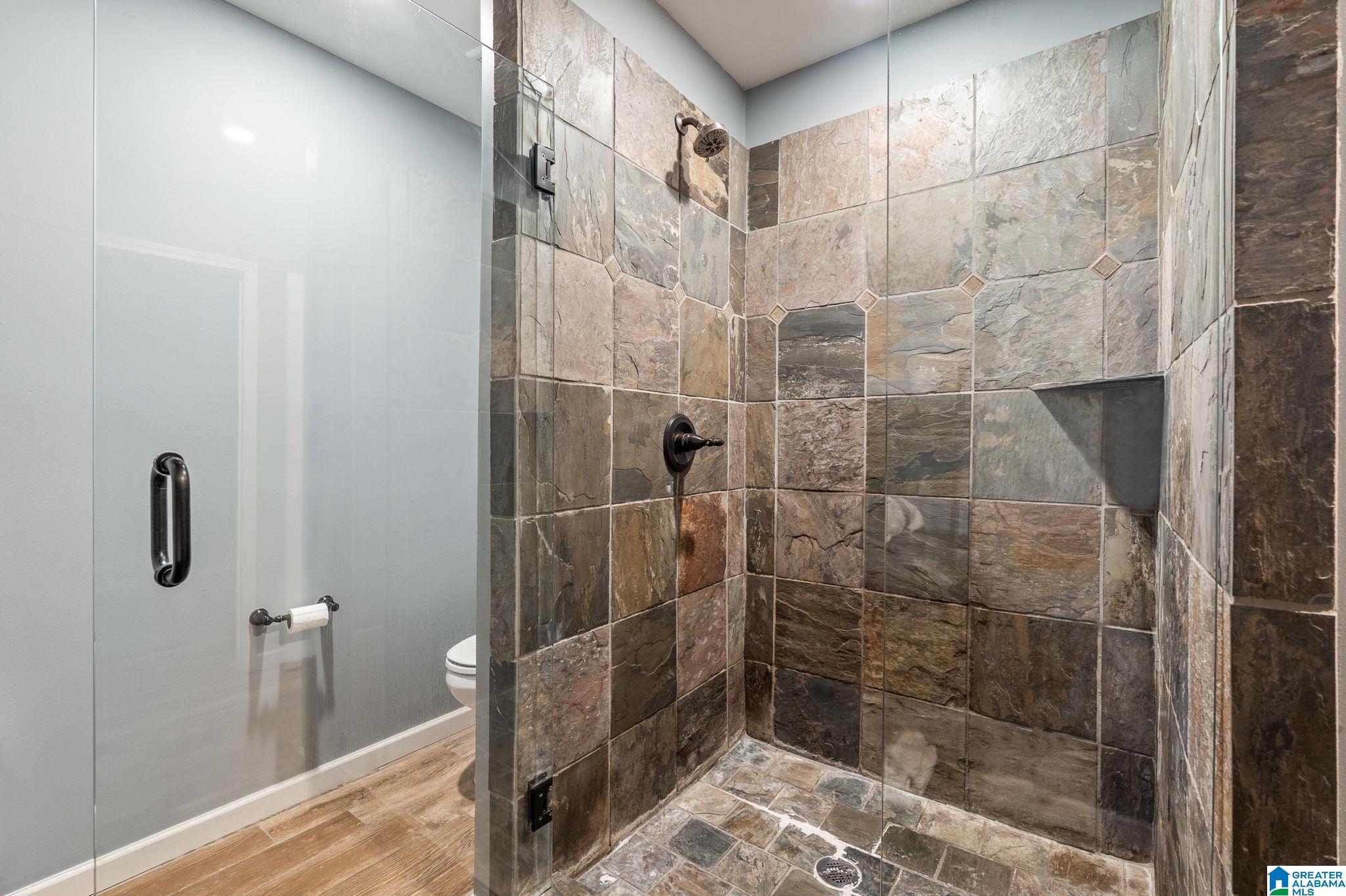 2112 LAKE HEATHER WAY