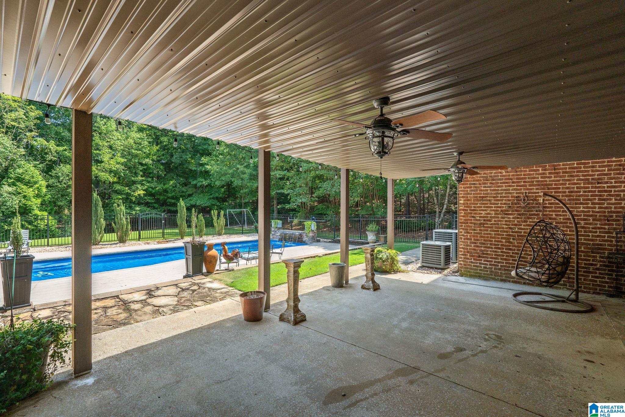 2112 LAKE HEATHER WAY