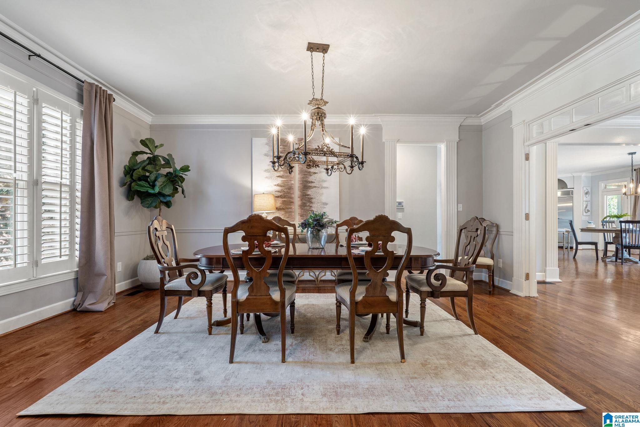 2112 LAKE HEATHER WAY
