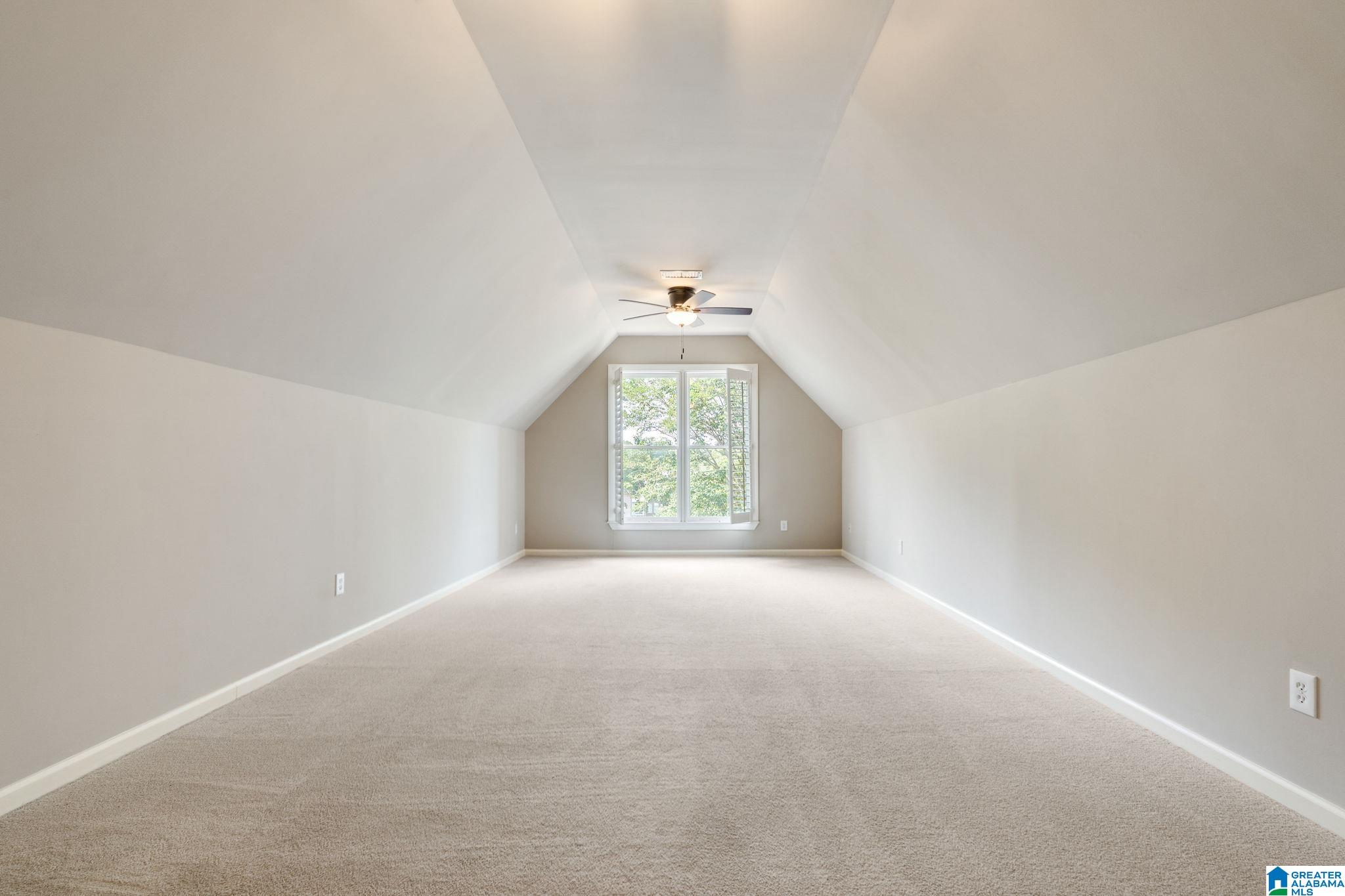 2112 LAKE HEATHER WAY