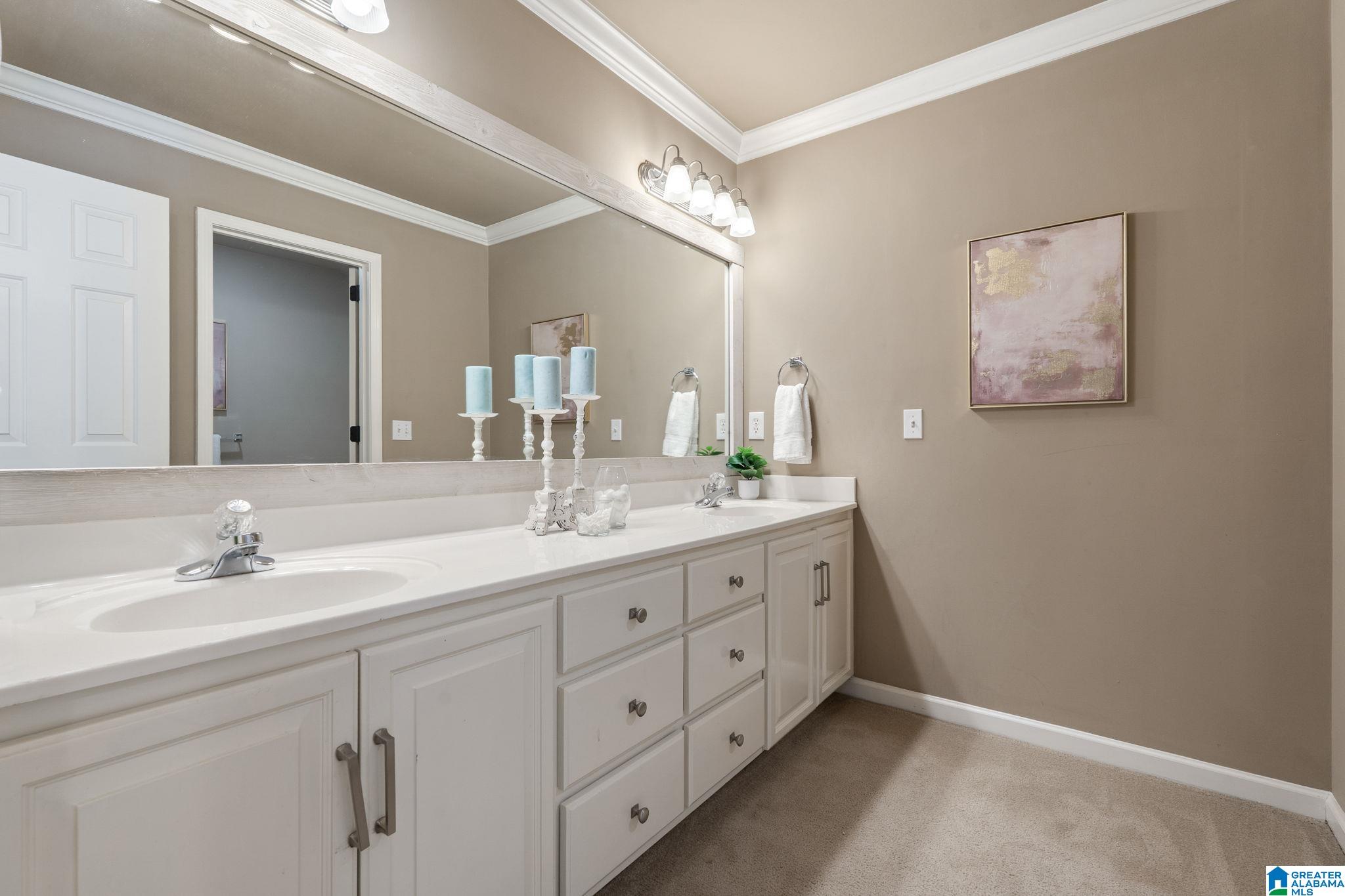 2112 LAKE HEATHER WAY