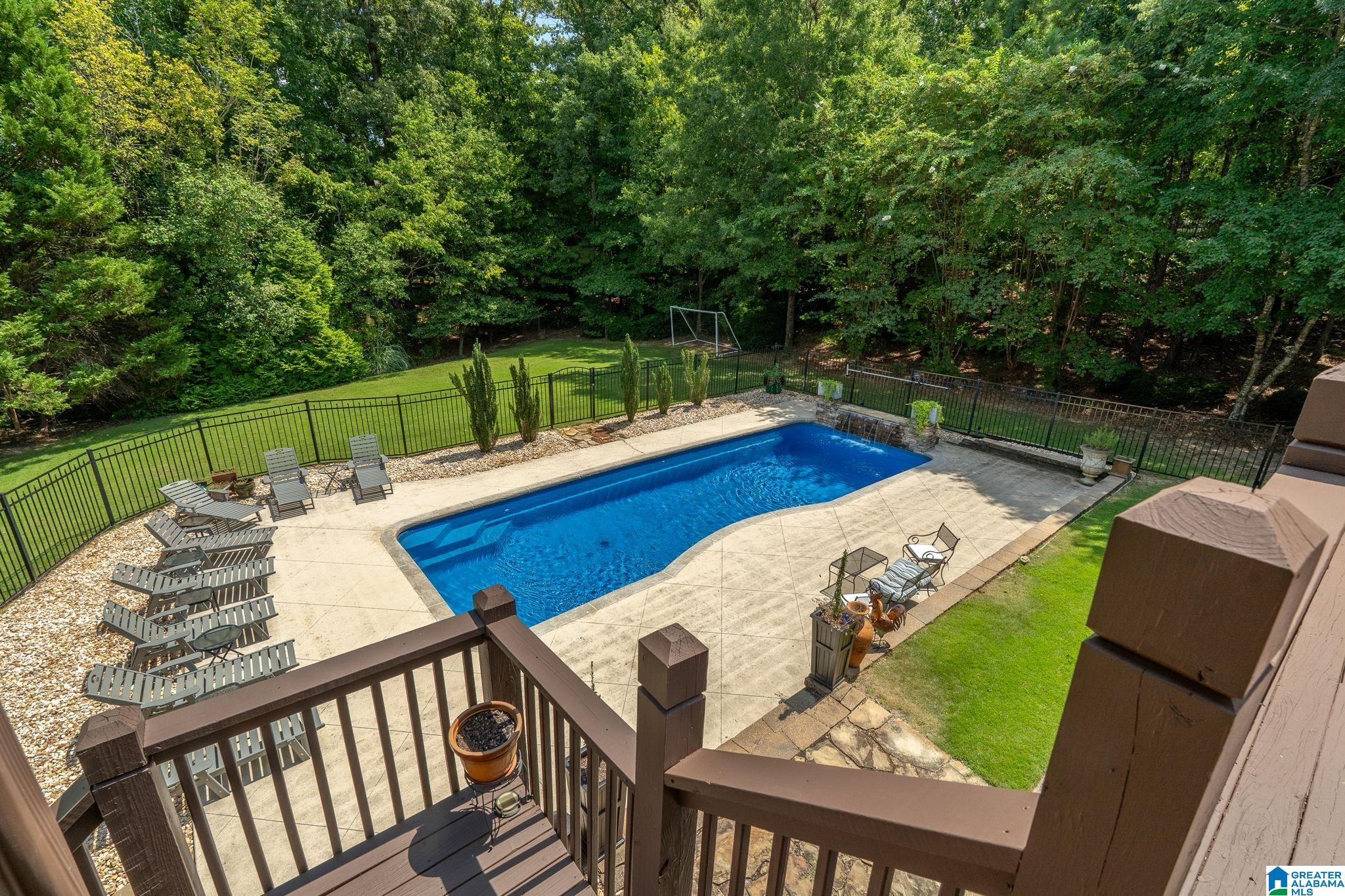 2112 LAKE HEATHER WAY