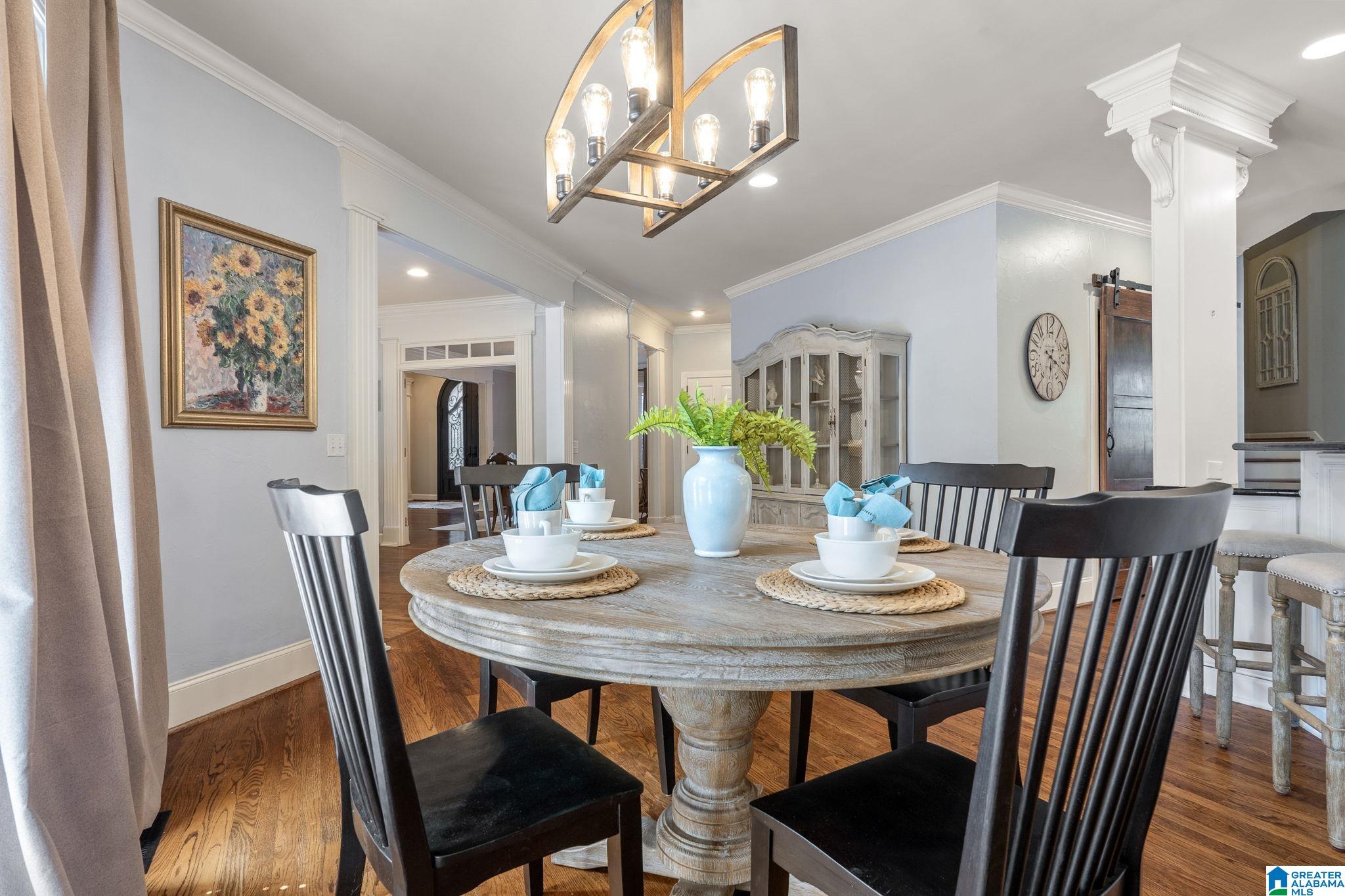 2112 LAKE HEATHER WAY