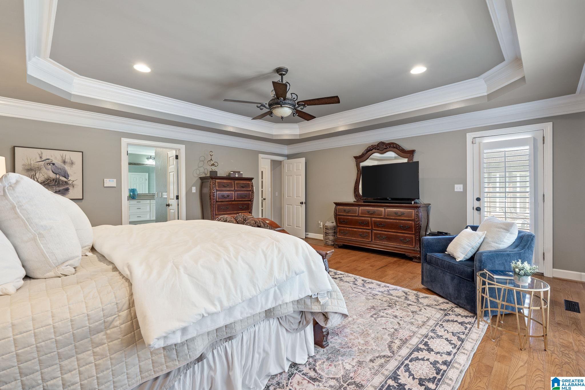 2112 LAKE HEATHER WAY