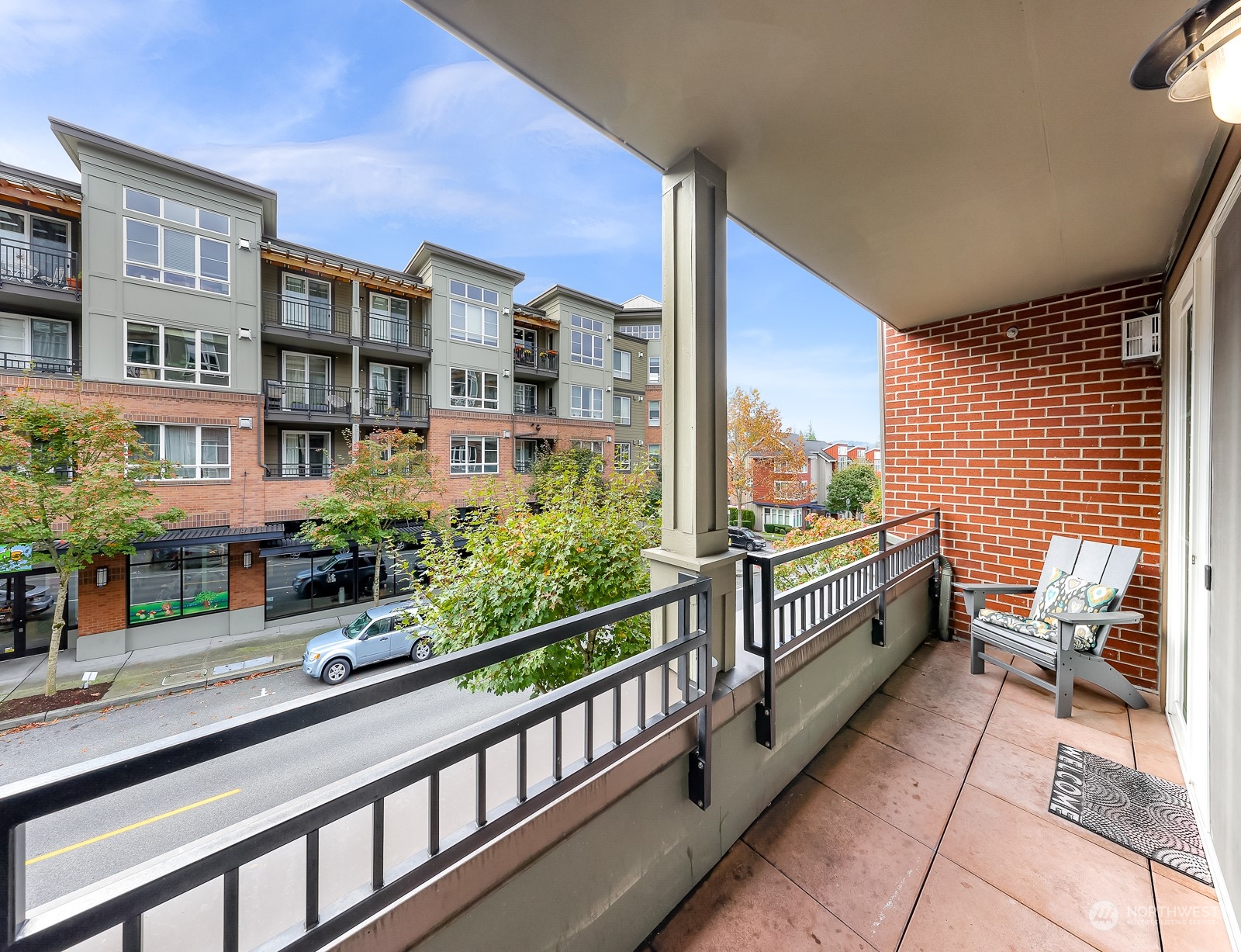 1880 25th Avenue NE Unit: N-209