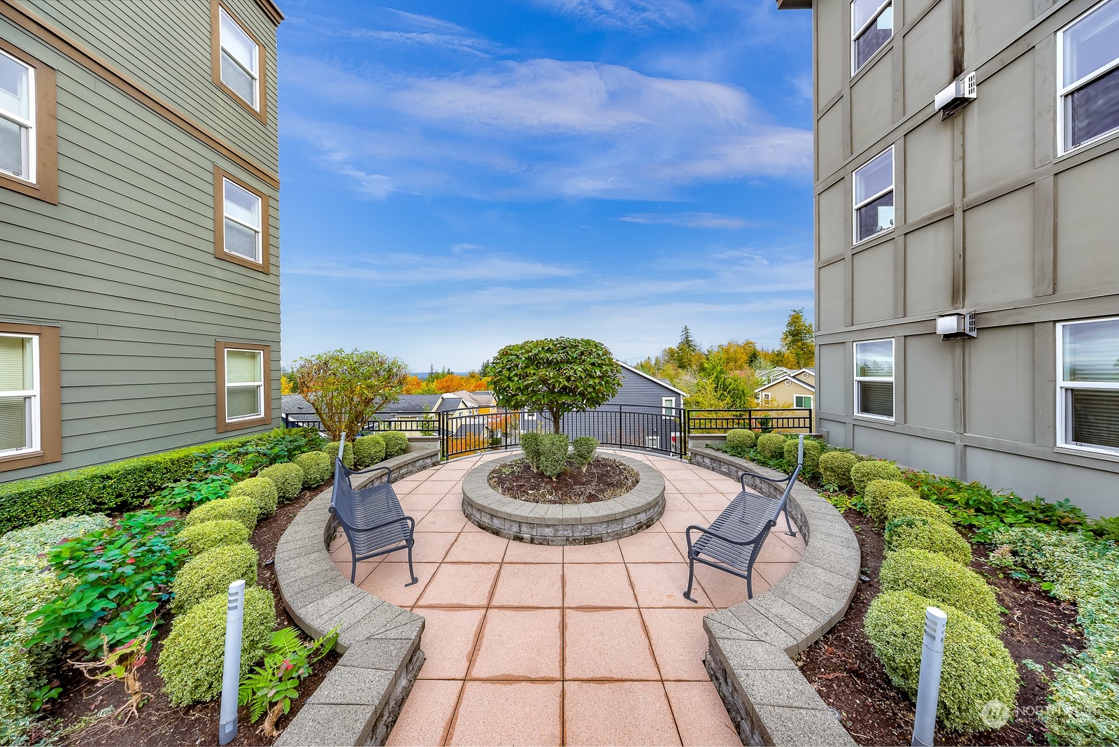 1880 25th Avenue NE Unit: N-209