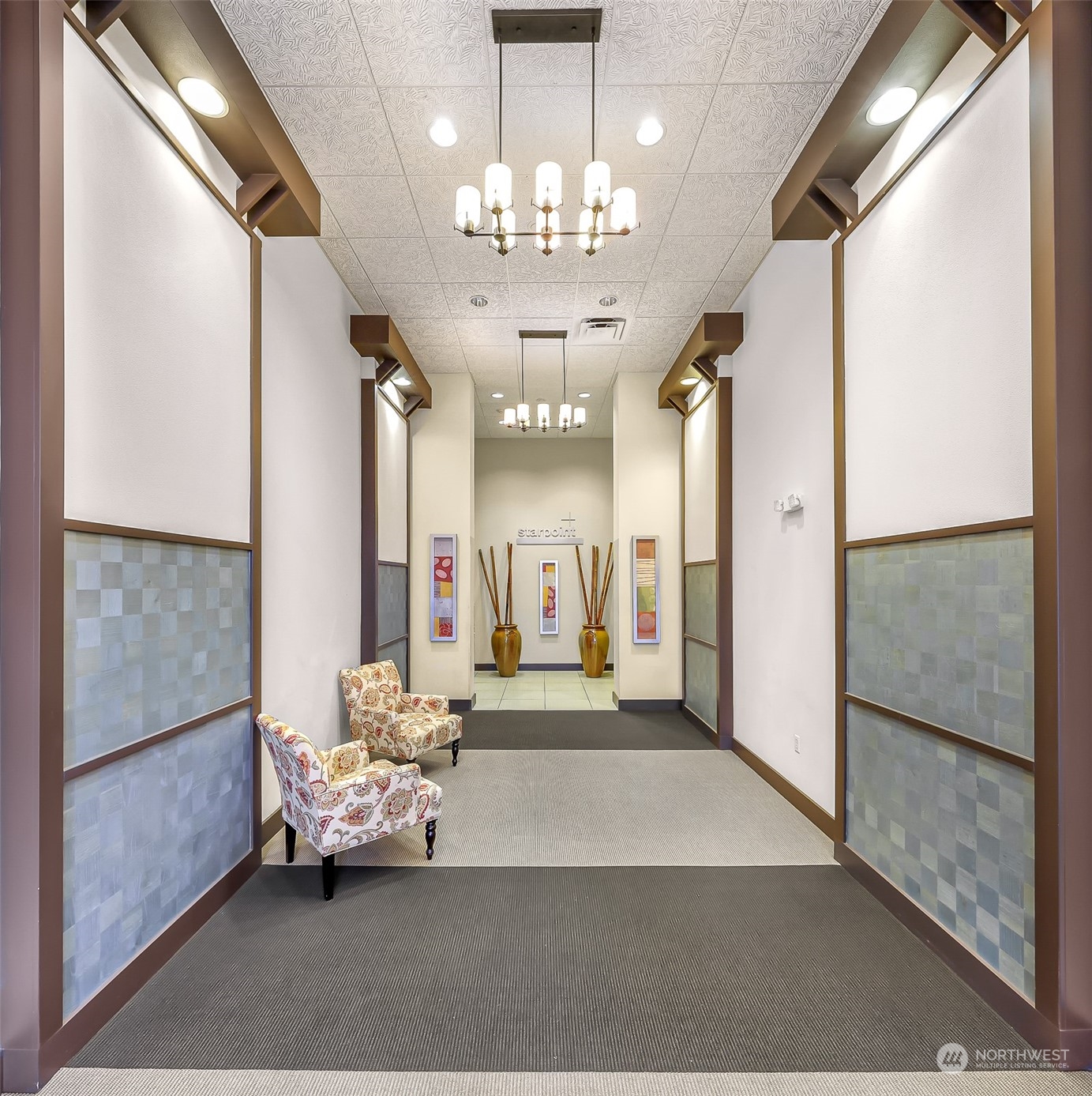 1880 25th Avenue NE Unit: N-209