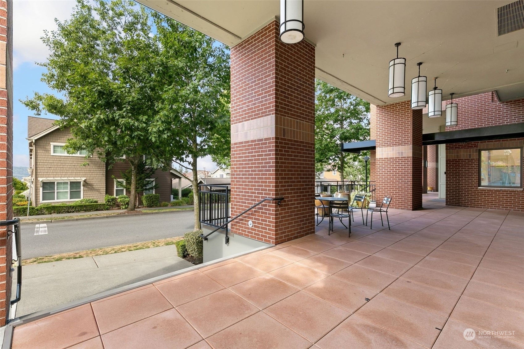 1880 25th Avenue NE Unit: N-209