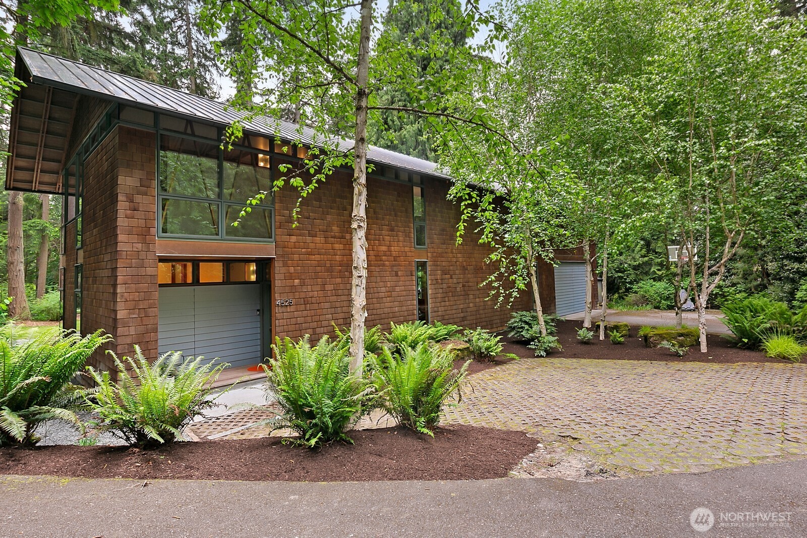 4525 112th Avenue NE