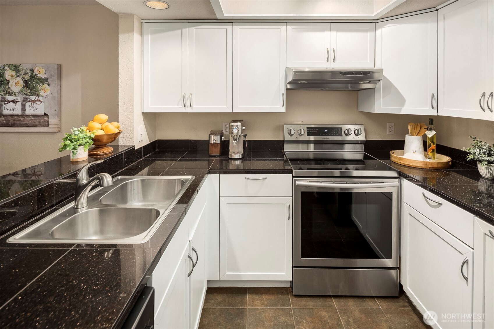 705 143rd Avenue NE Unit: A4