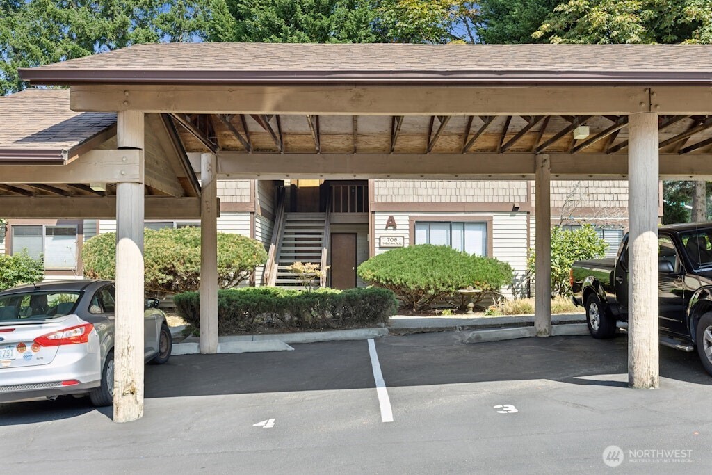 705 143rd Avenue NE Unit: A2