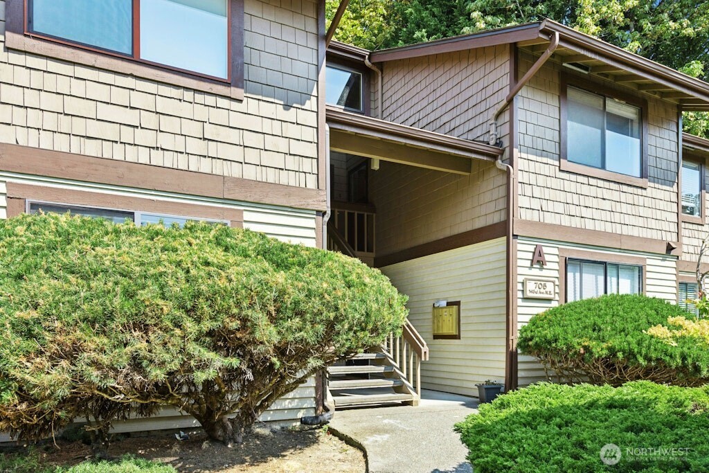 705 143rd Avenue NE Unit: A2