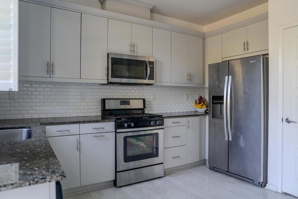 1320 Calle Sandcliff