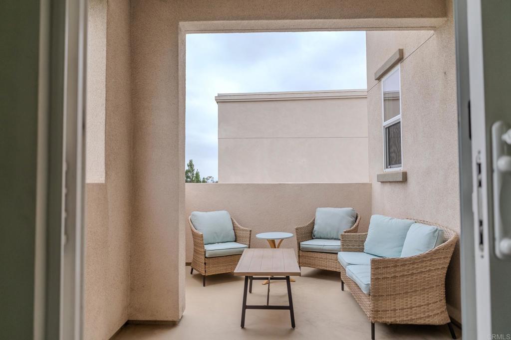 1320 Calle Sandcliff