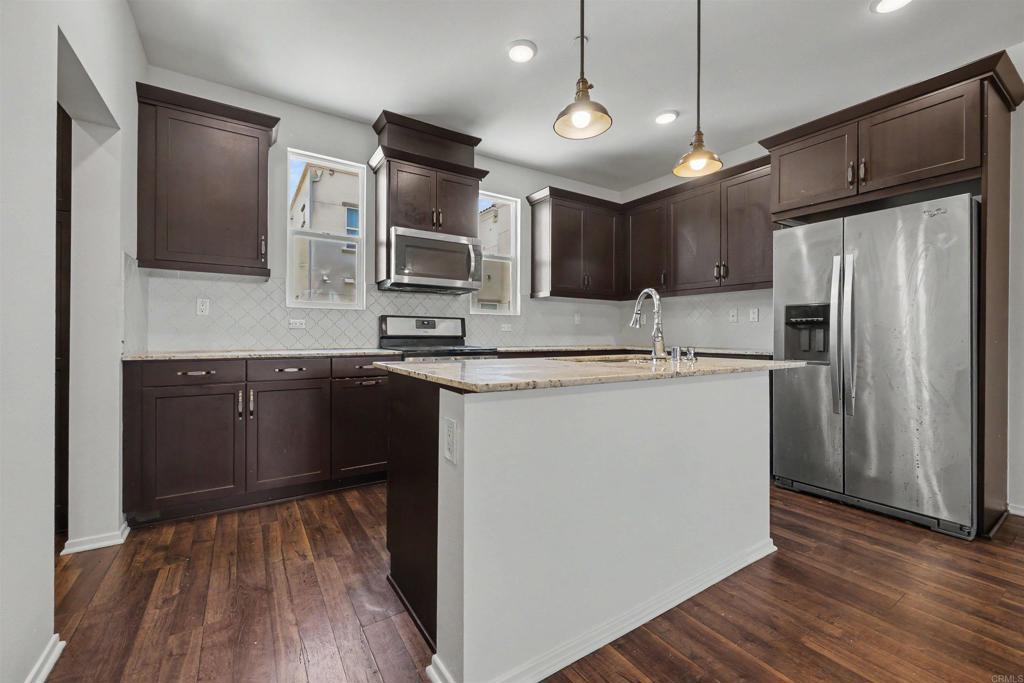 1320 Calle Sandcliff 42