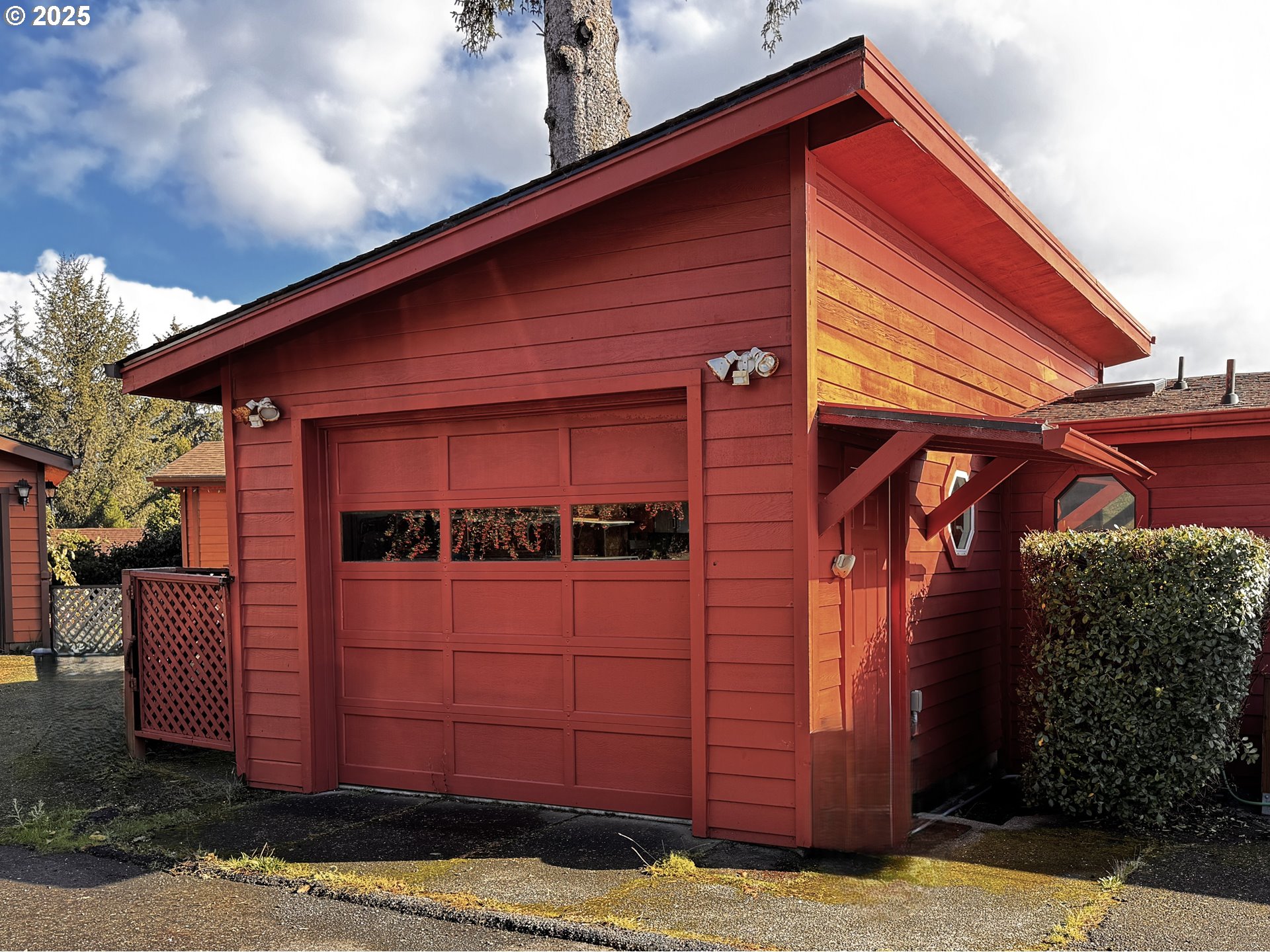 19921 WHALESHEAD RD T 1