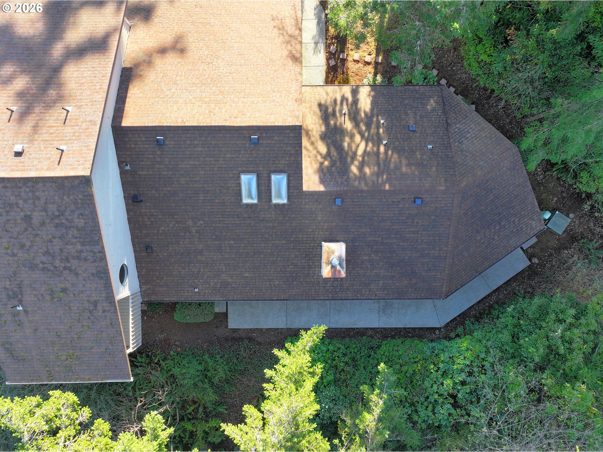 1733 ARCH LN