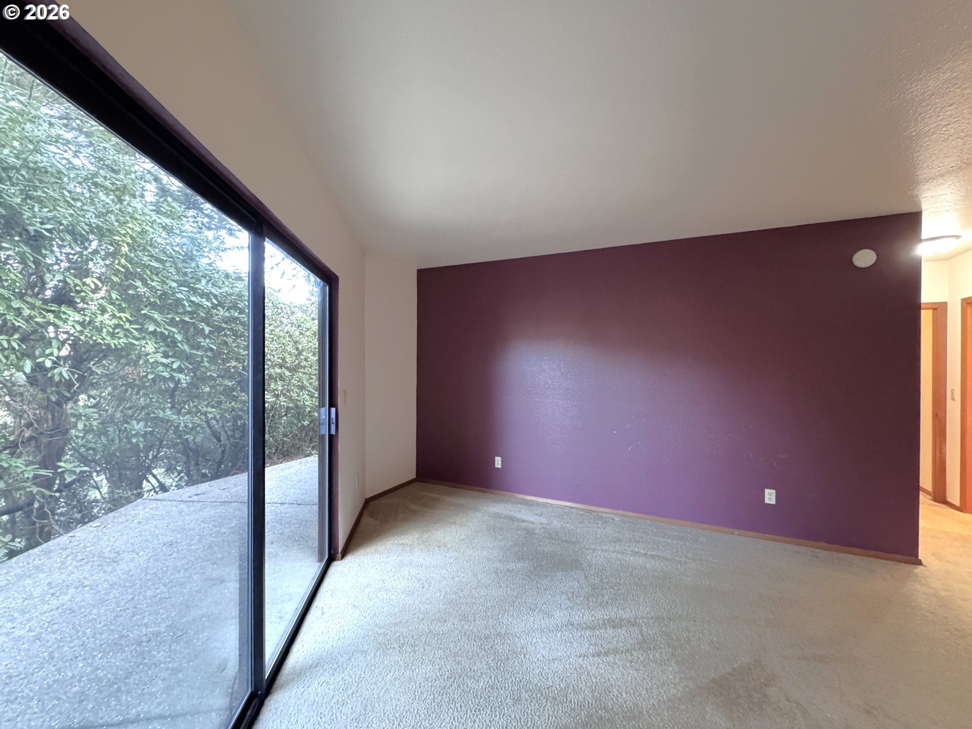 1733 ARCH LN