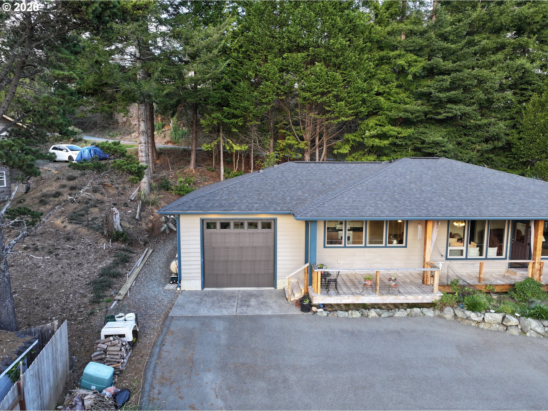 929 OLD COUNTY RD
