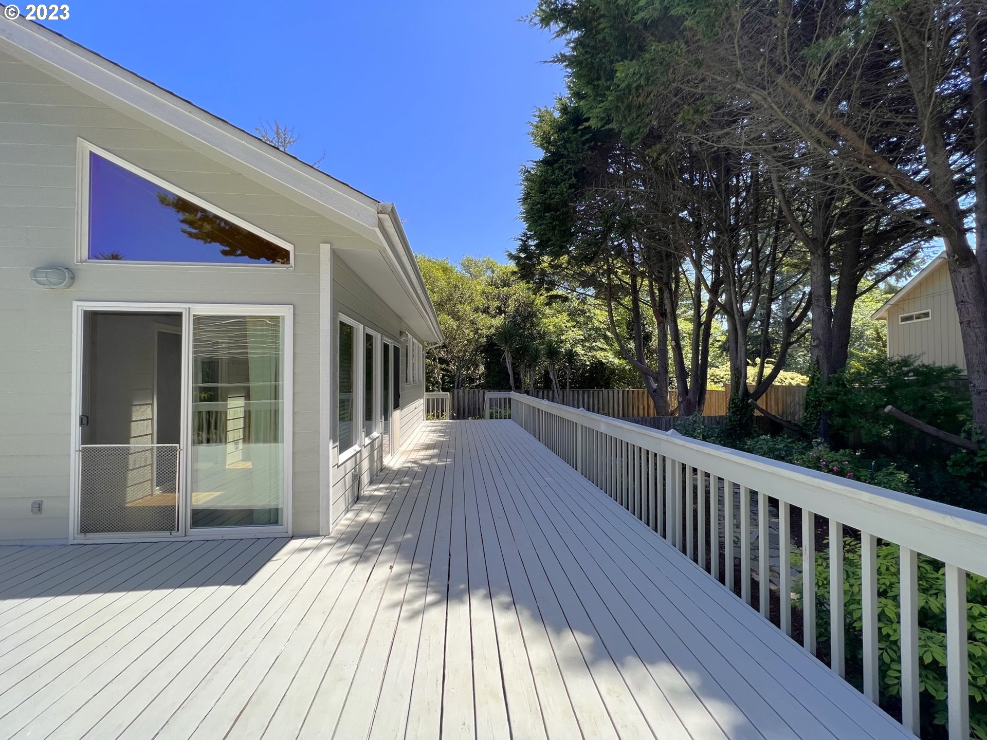 332 MILL BEACH RD