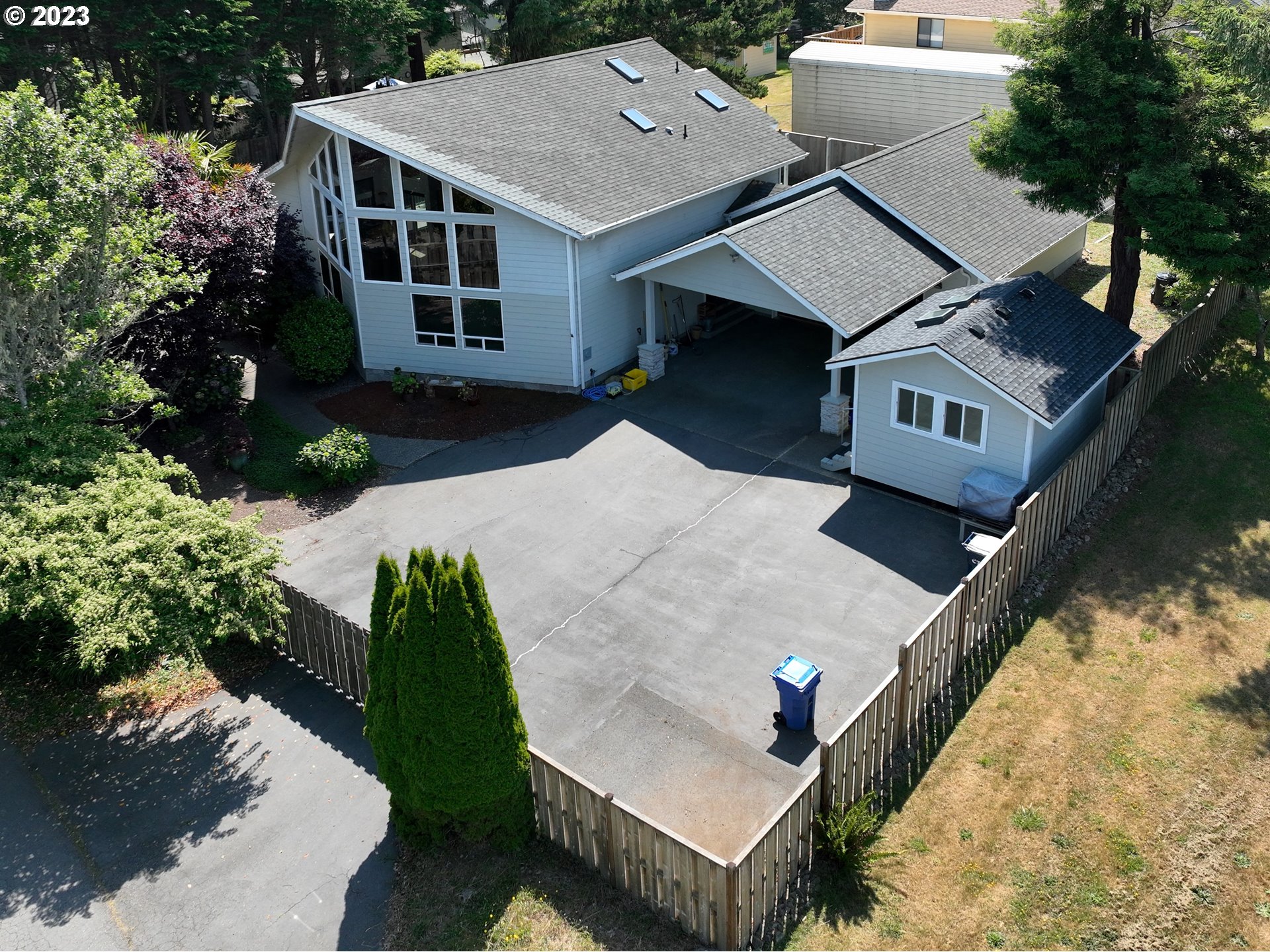 332 MILL BEACH RD