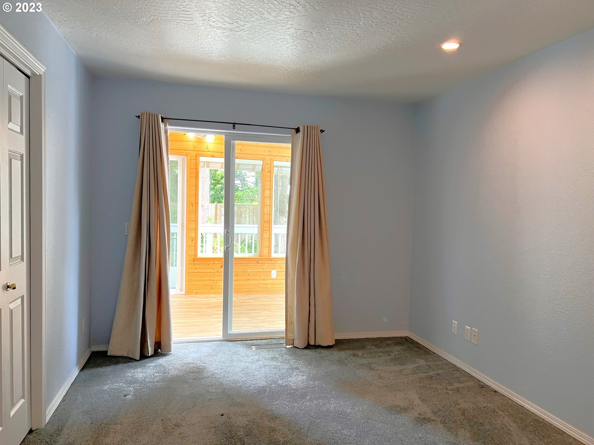 332 MILL BEACH RD
