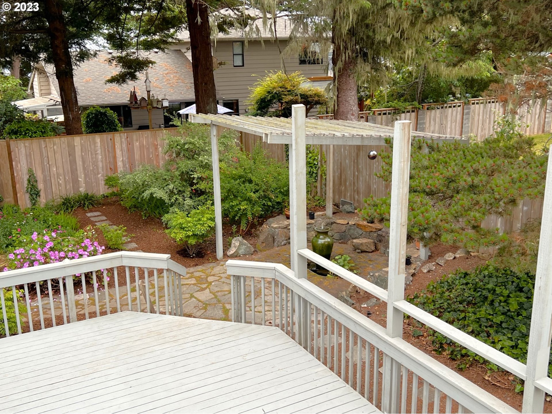 332 MILL BEACH RD