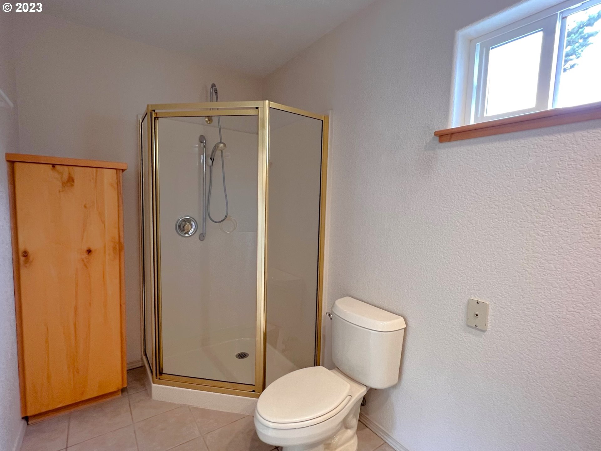 332 MILL BEACH RD
