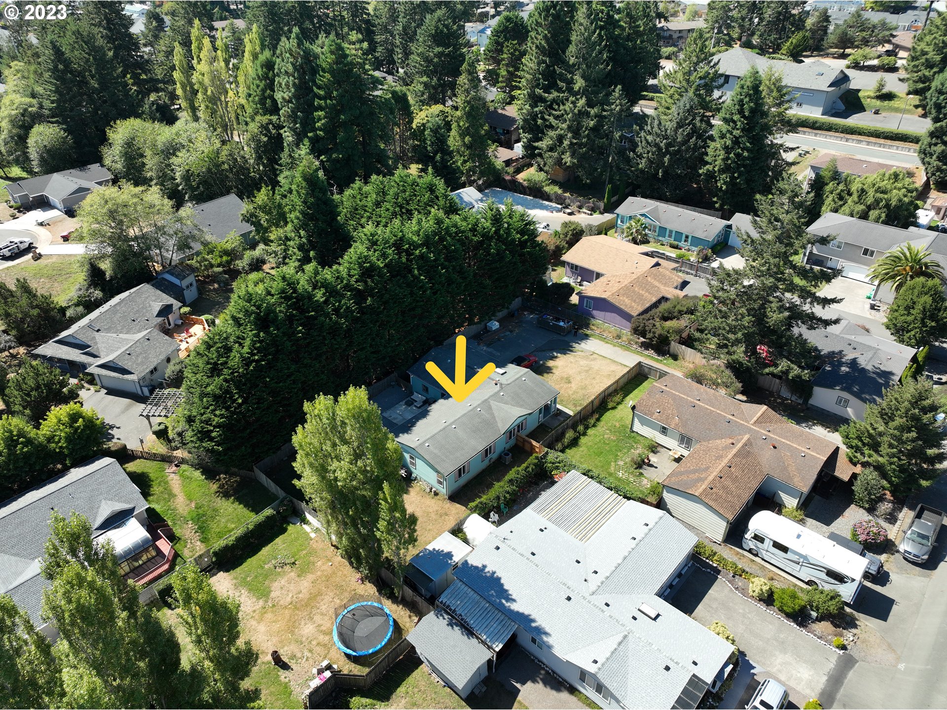823 RANSOM AVE