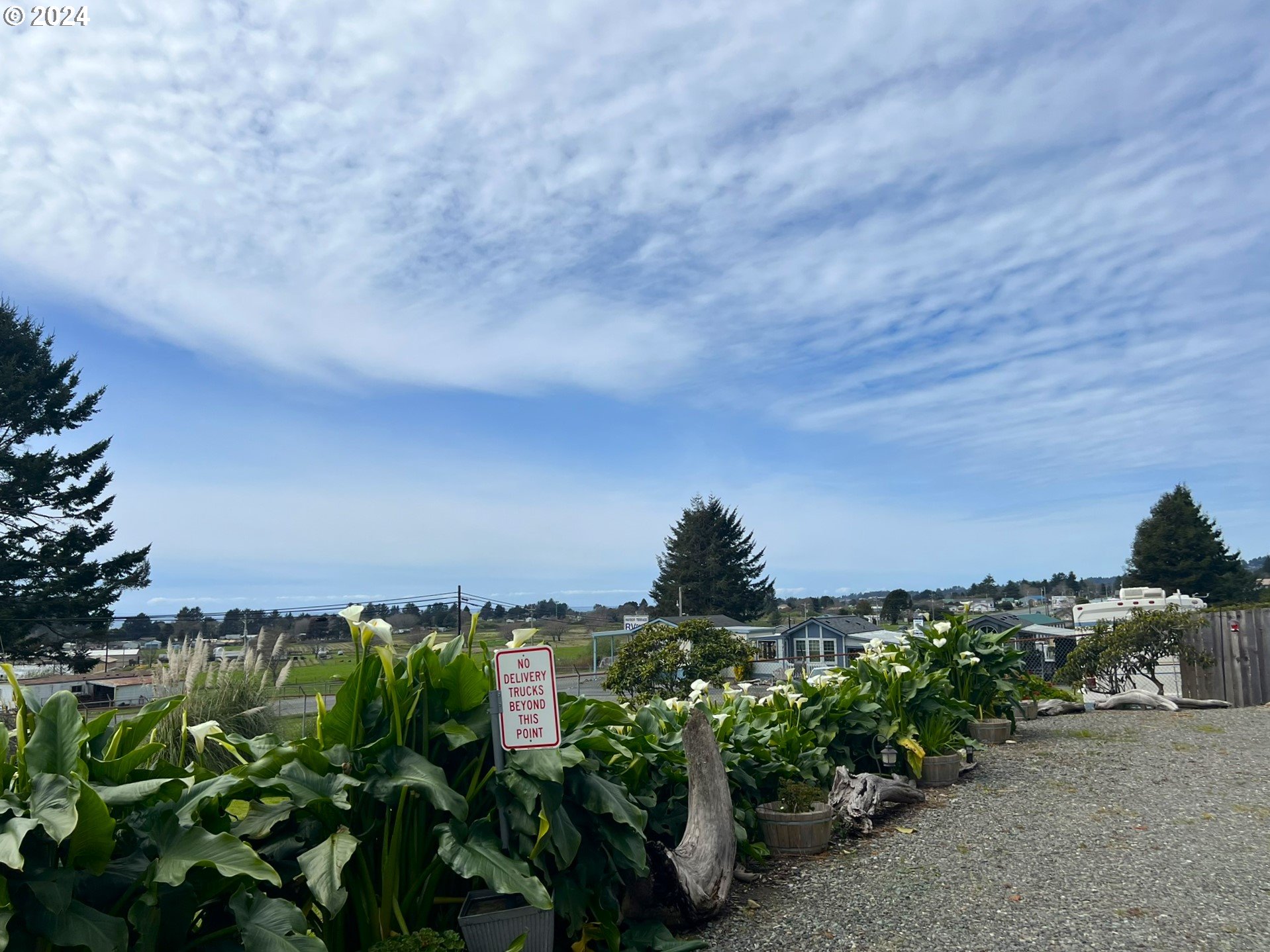 15549 Highway 101 S