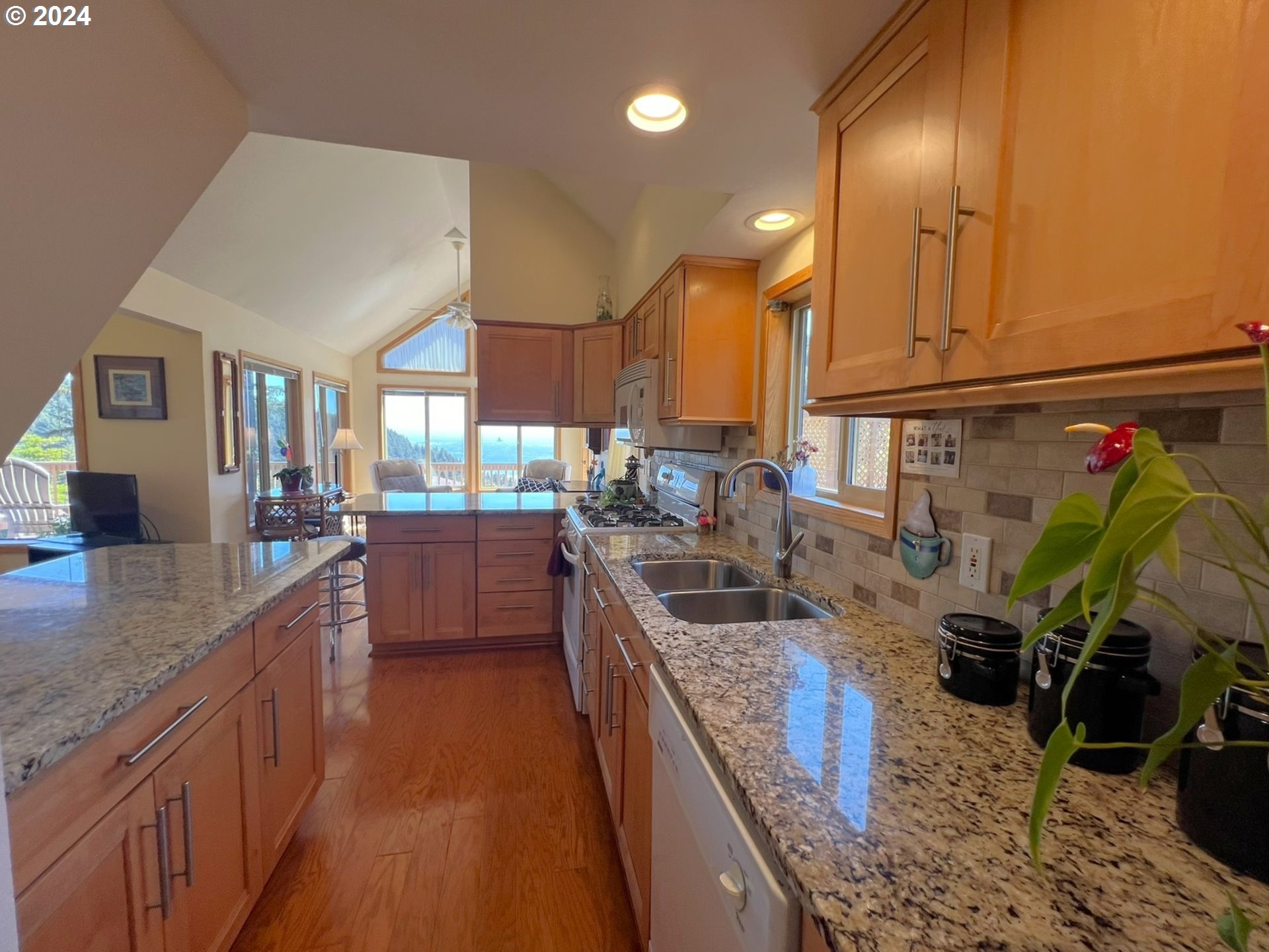 19921 WHALESHEAD RD T 15
