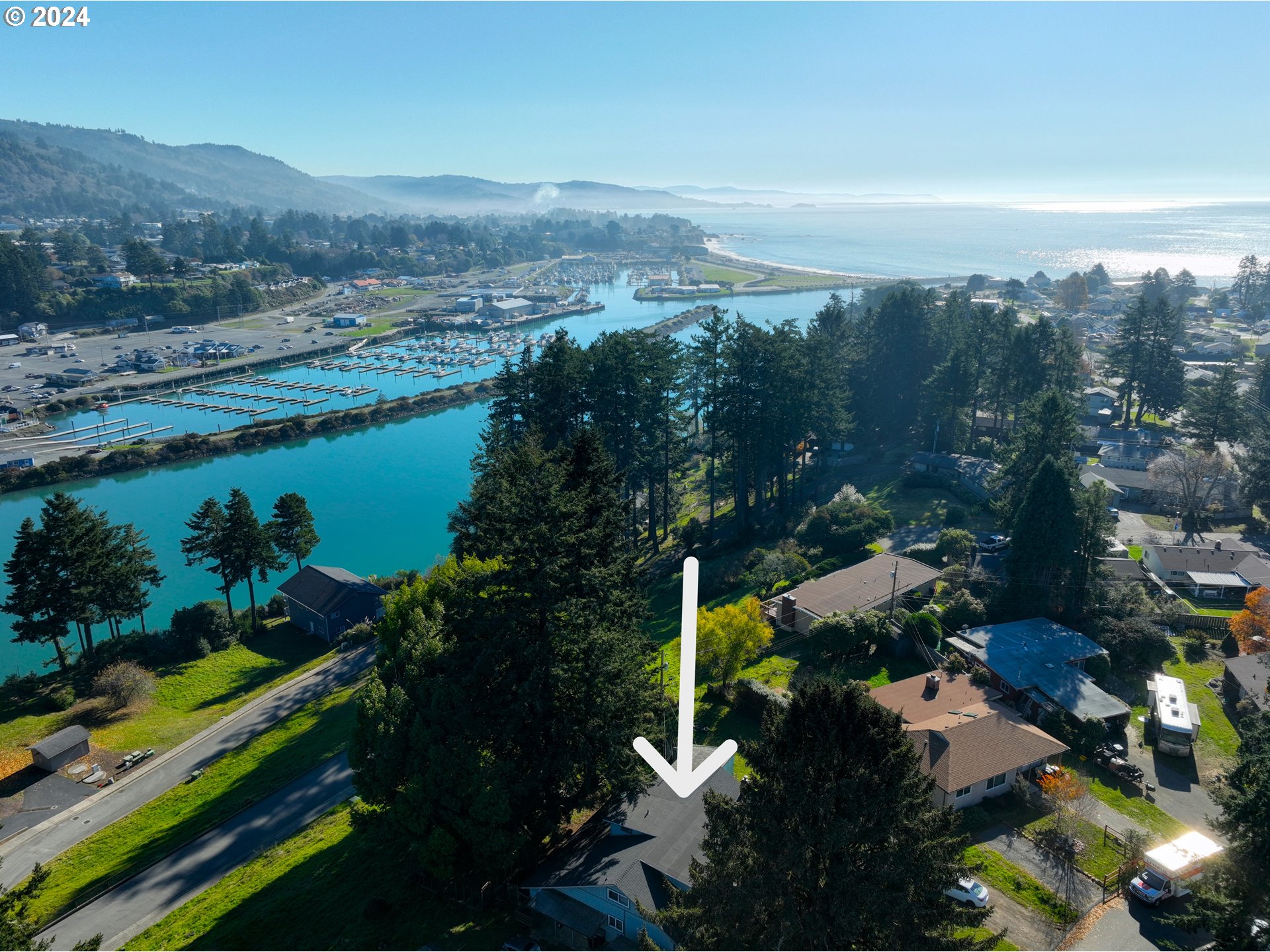 333 SPRUCE DR
