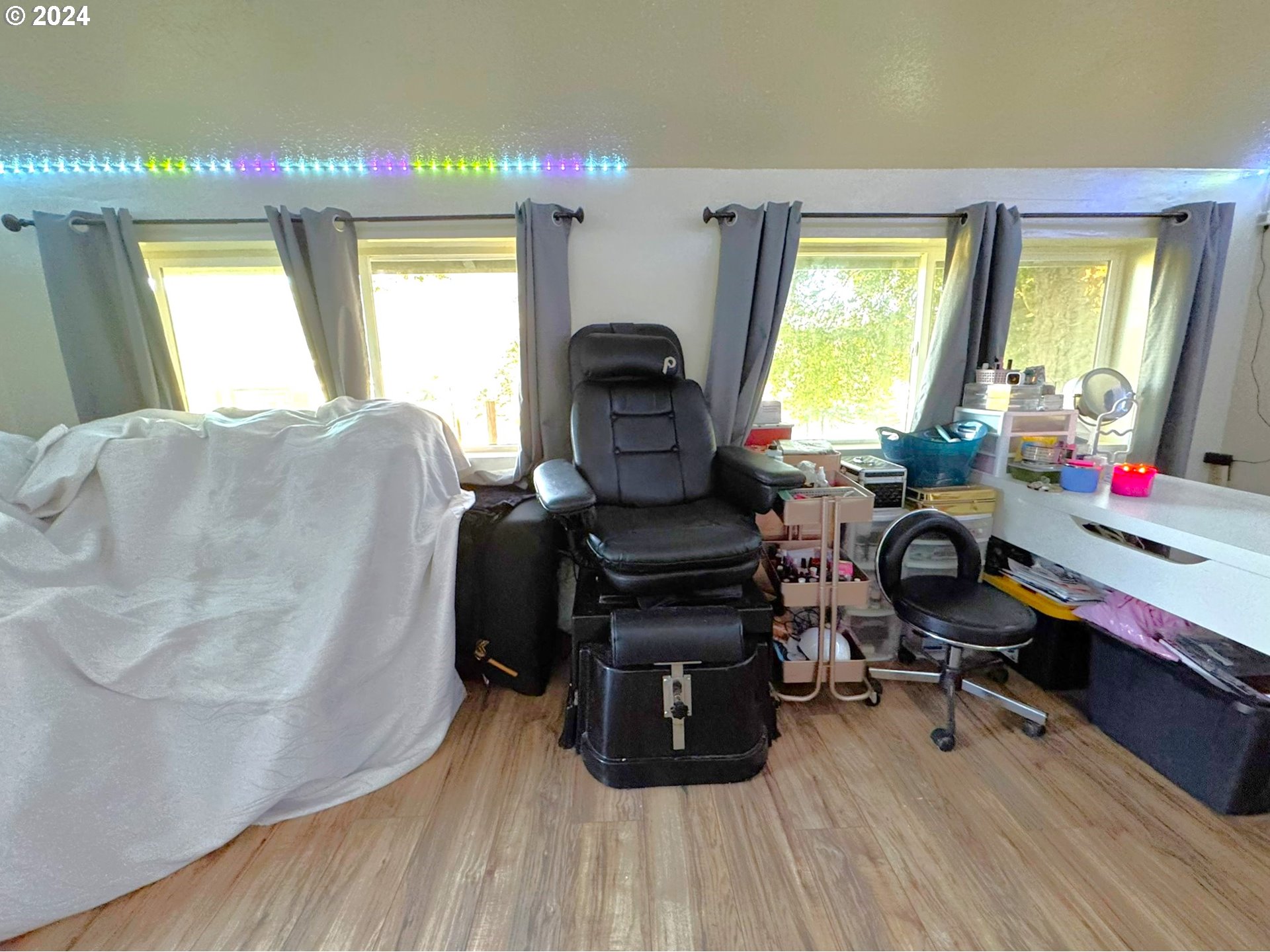 333 SPRUCE DR