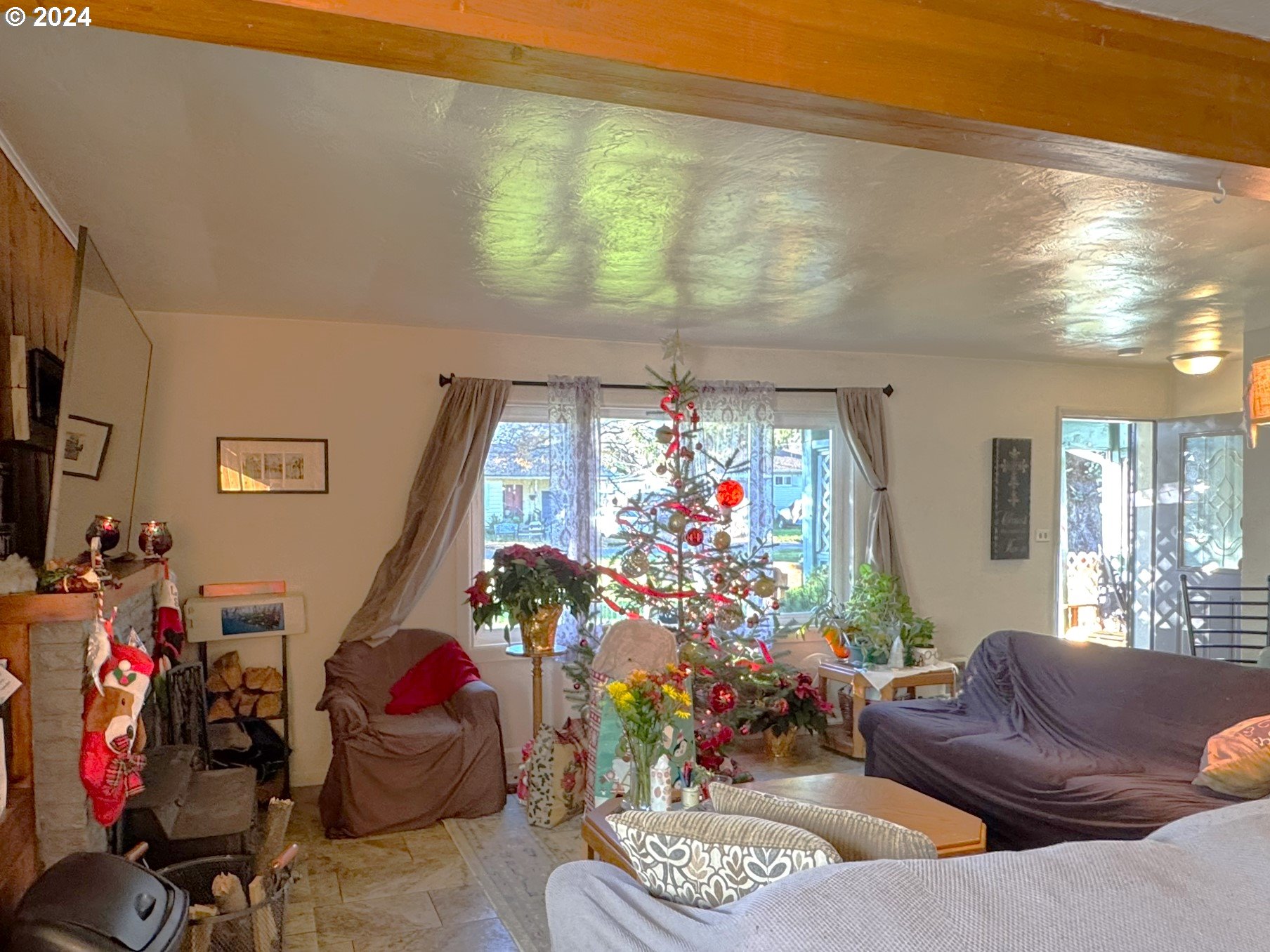333 SPRUCE DR