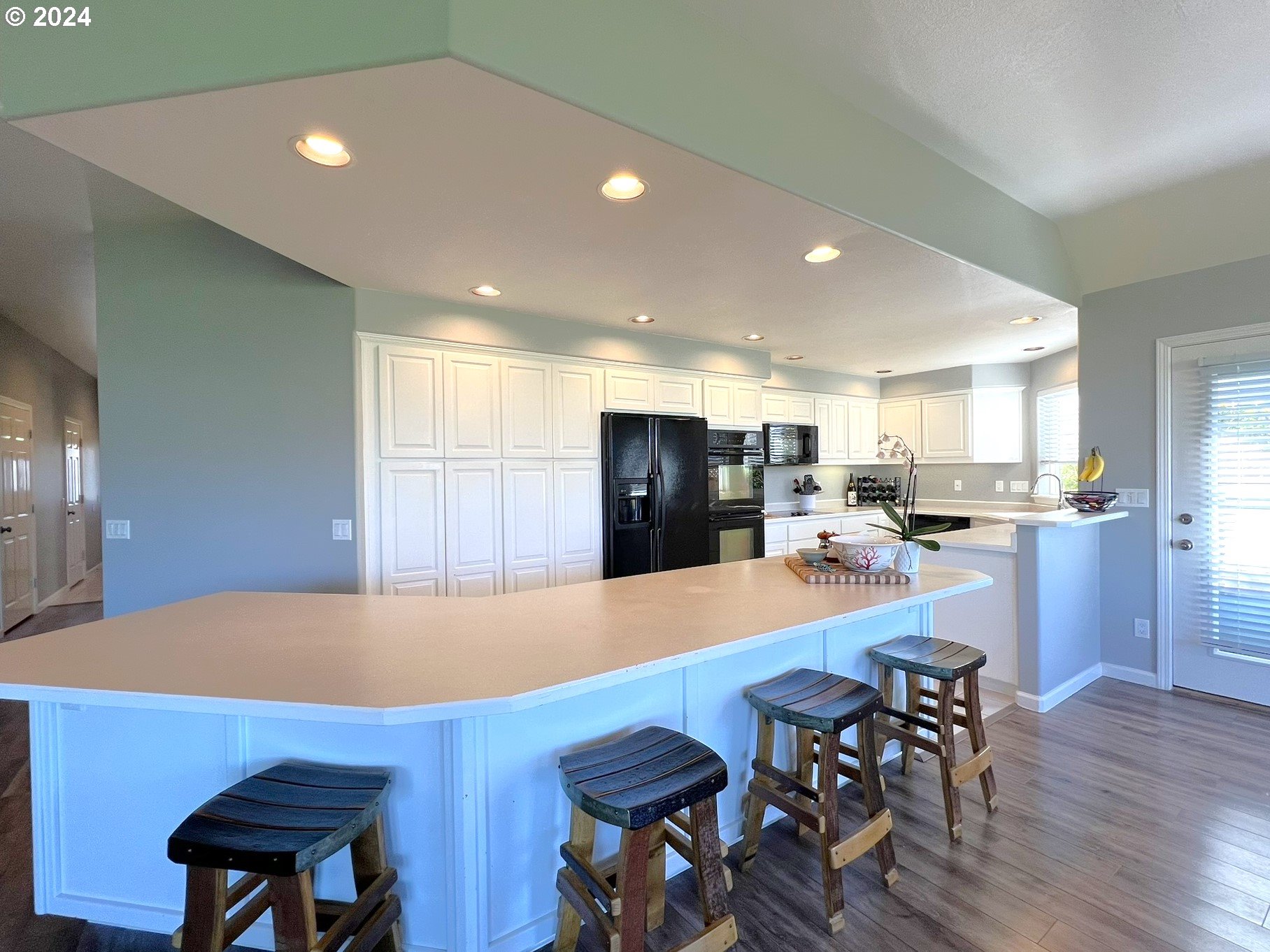 216 SCHOONER BAY DR