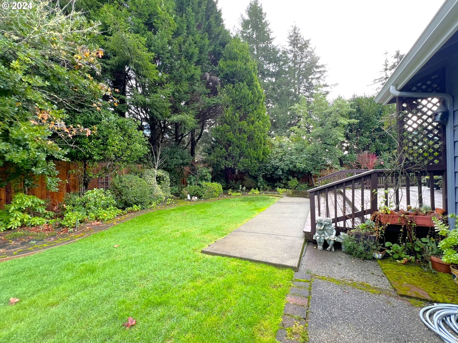 970 KRISTA LN