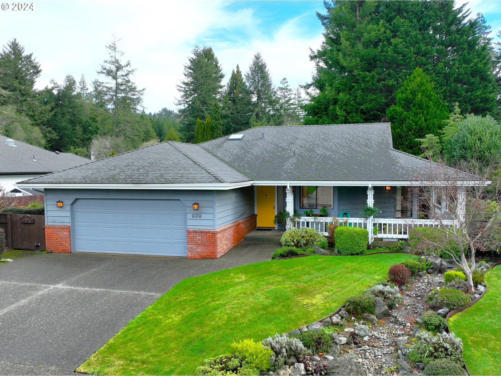 970 KRISTA LN