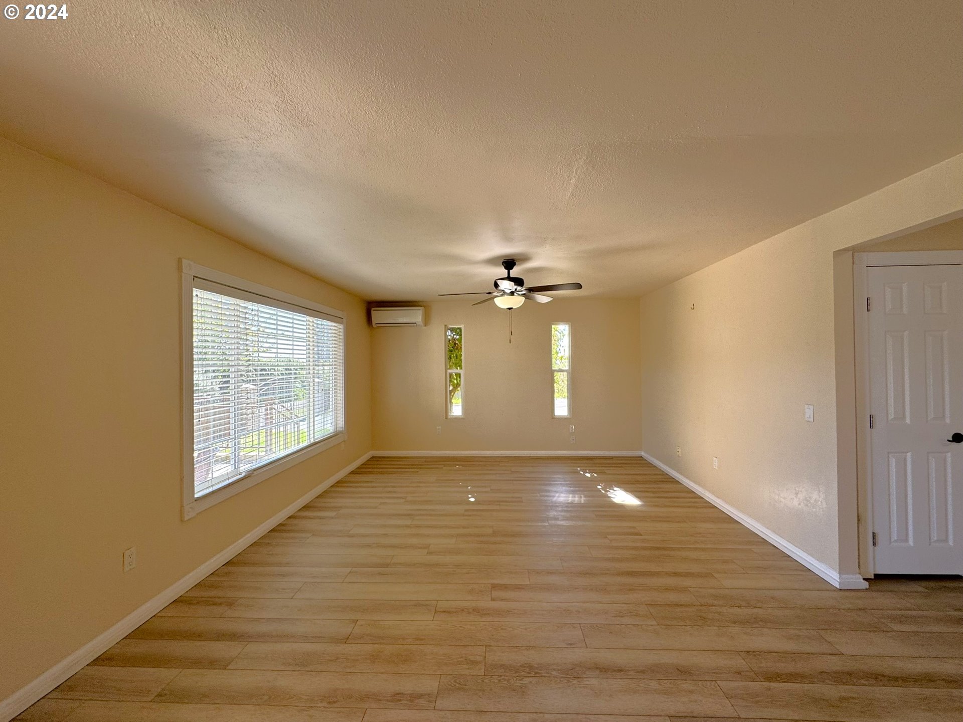 304 OXFORD ST