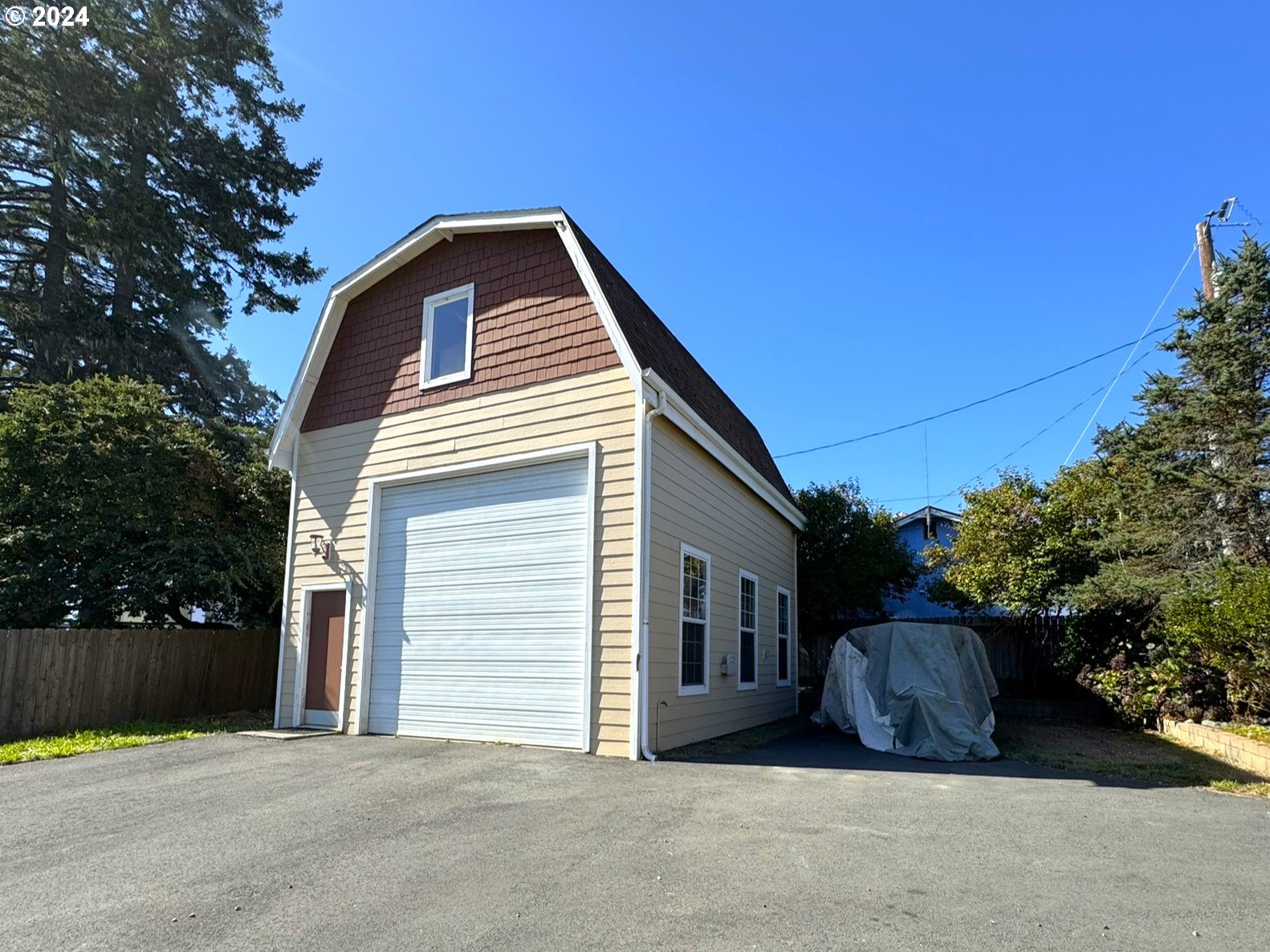 304 OXFORD ST