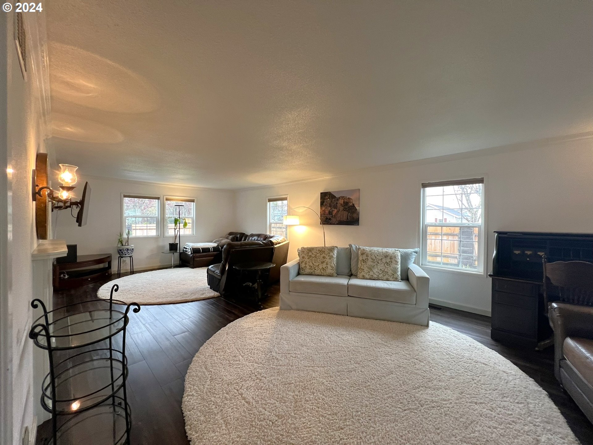 14696 ITZEN DR