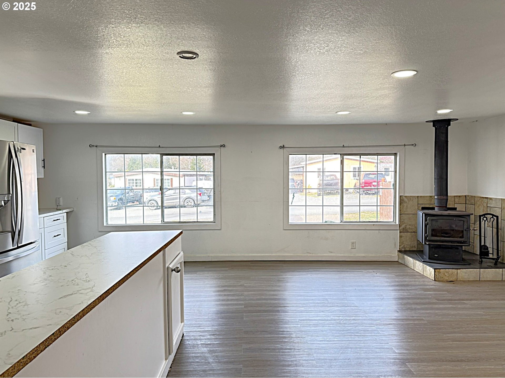 16391 HIGHWAY 101 3