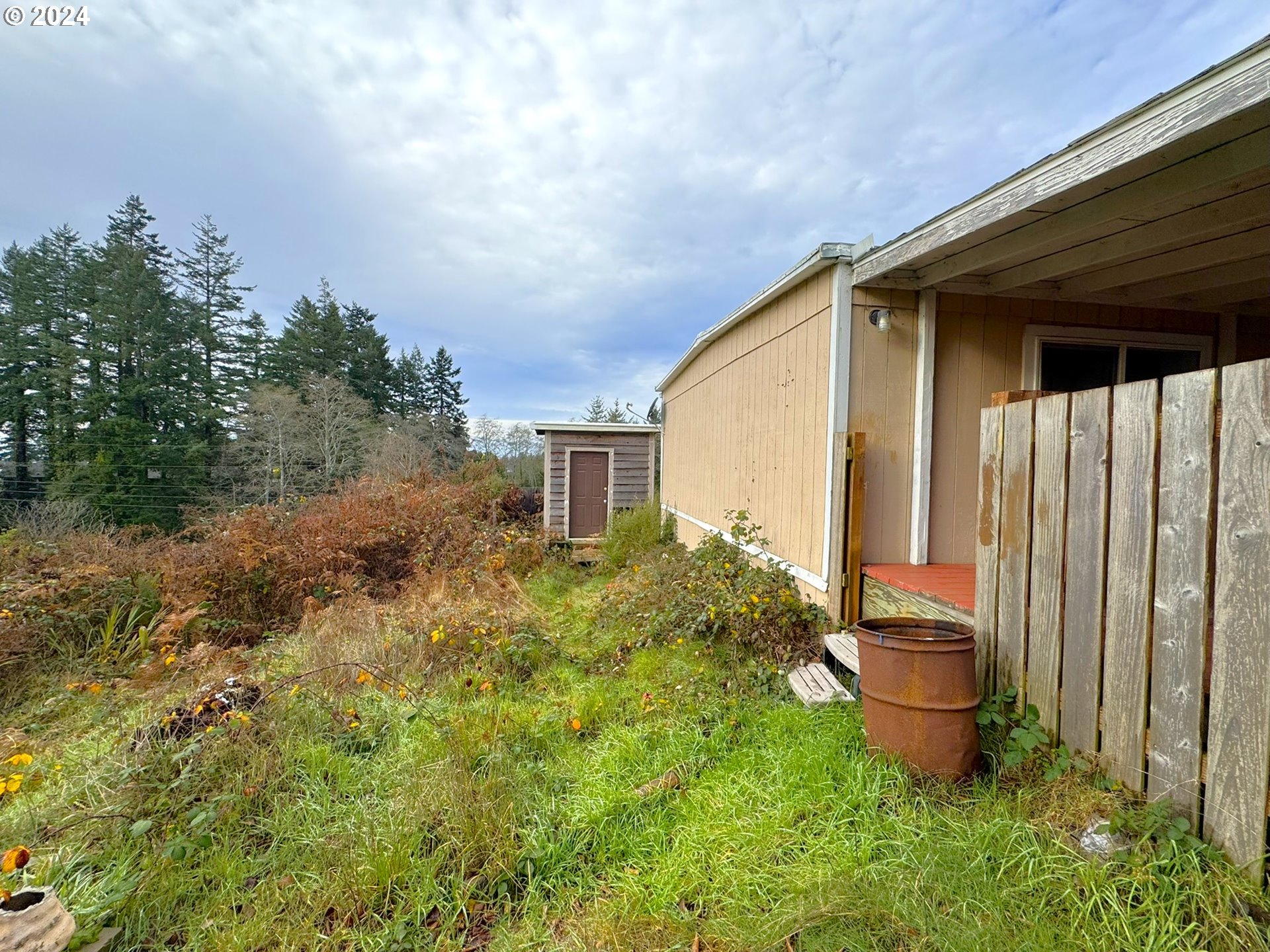 16391 HIGHWAY 101 3