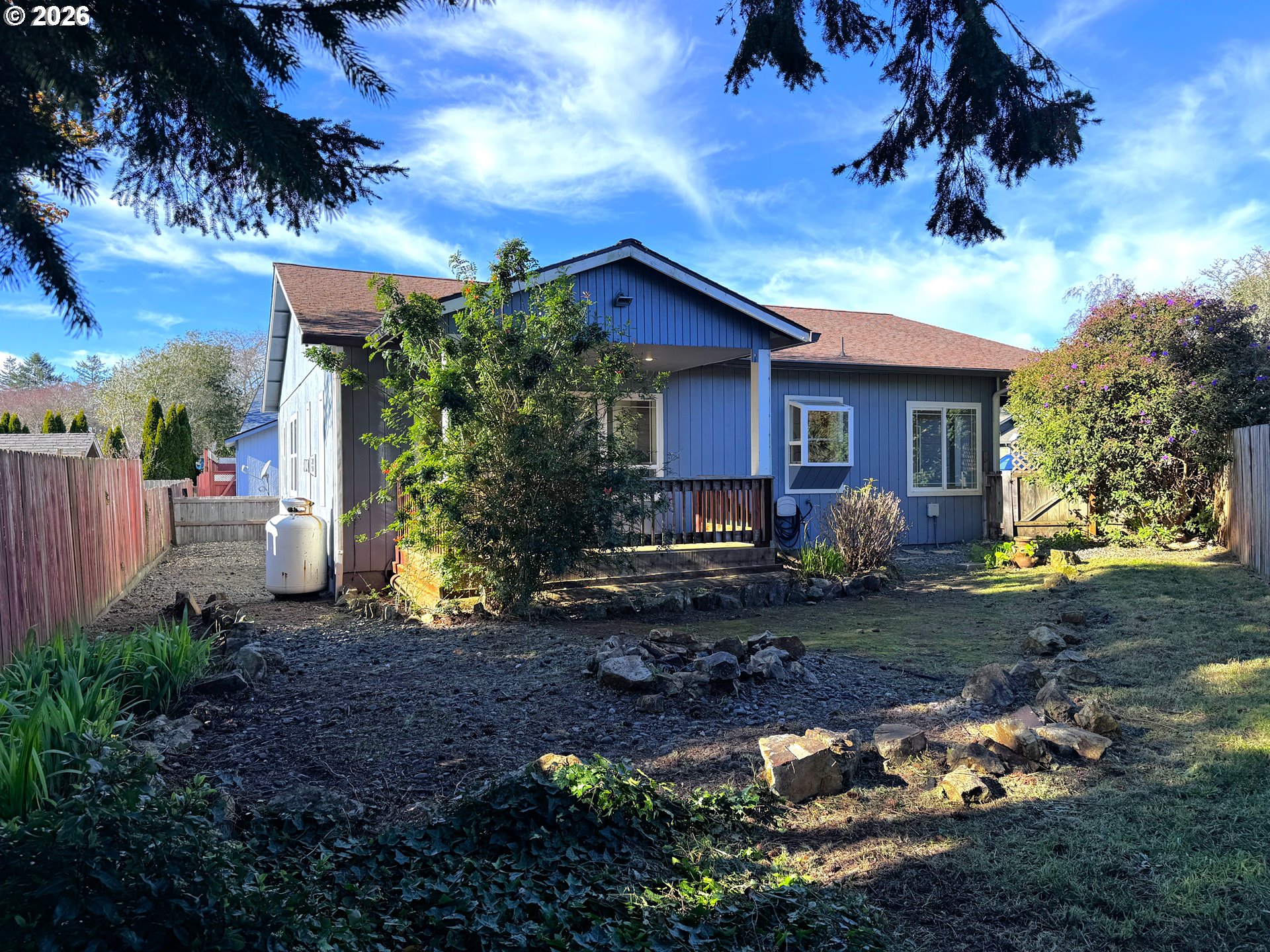 518 ROSICHELLI DR
