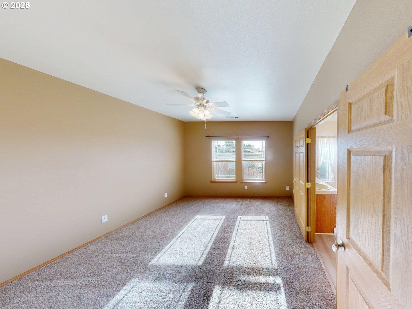 518 ROSICHELLI DR