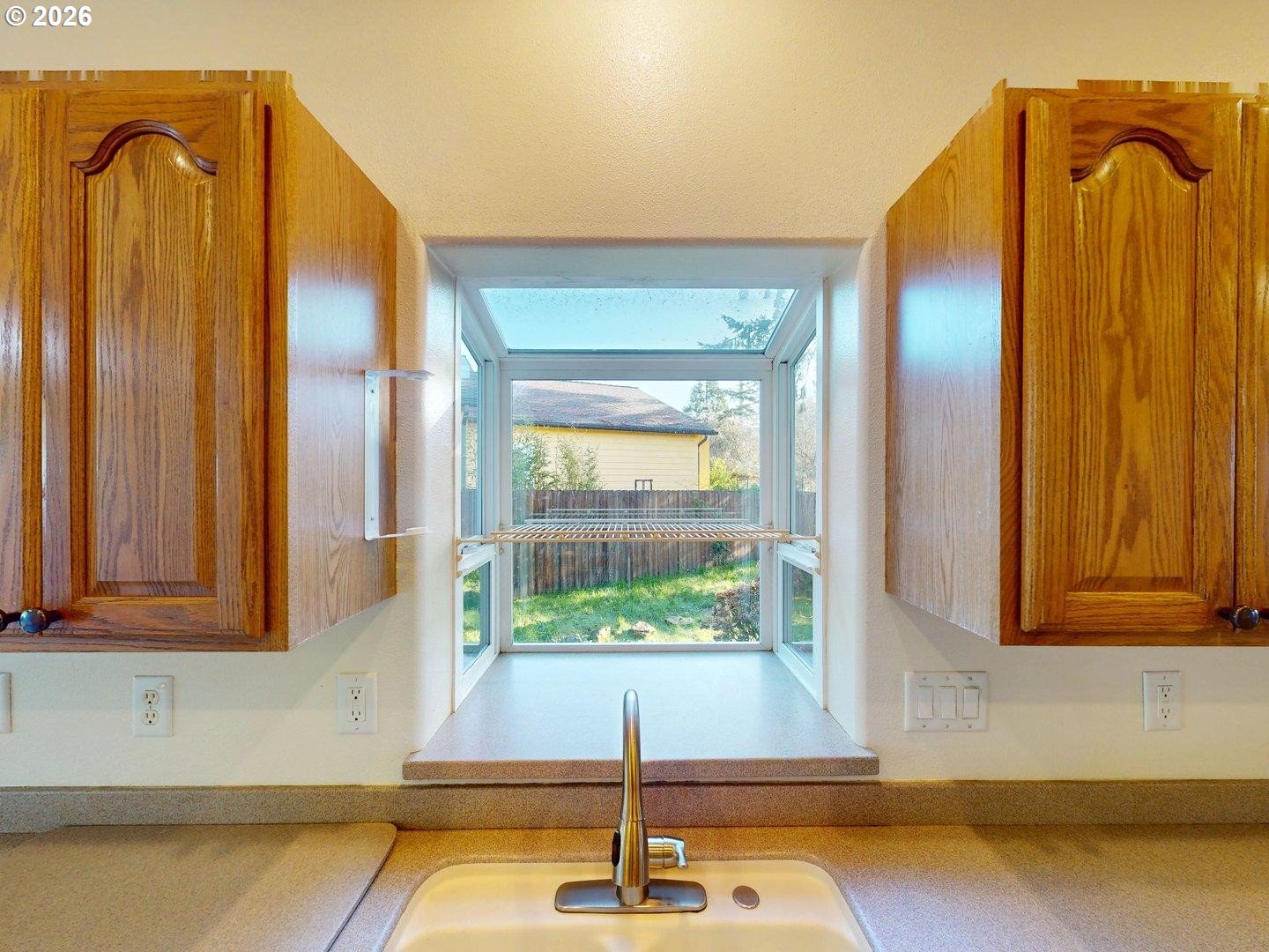 518 ROSICHELLI DR