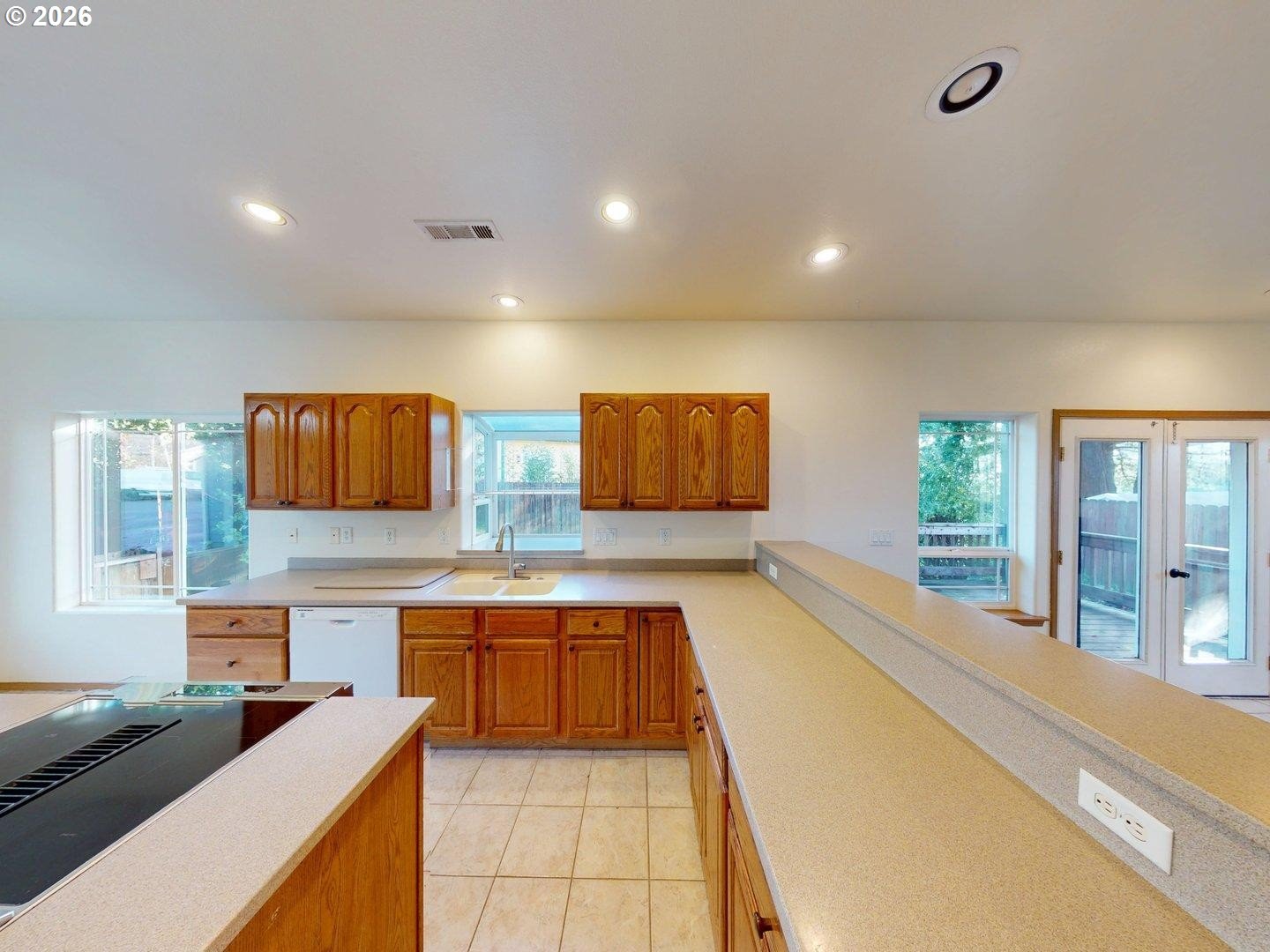 518 ROSICHELLI DR