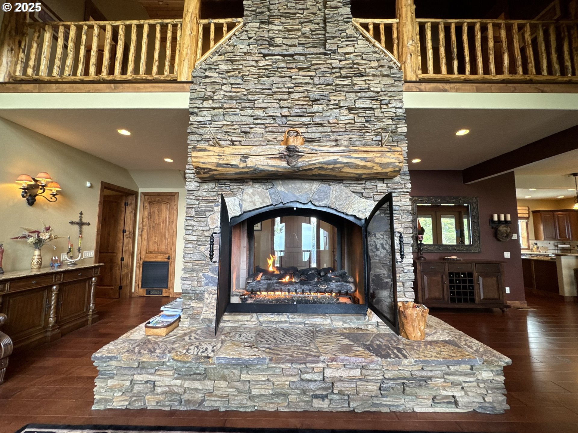 25500 CAPE VIEW LOOP