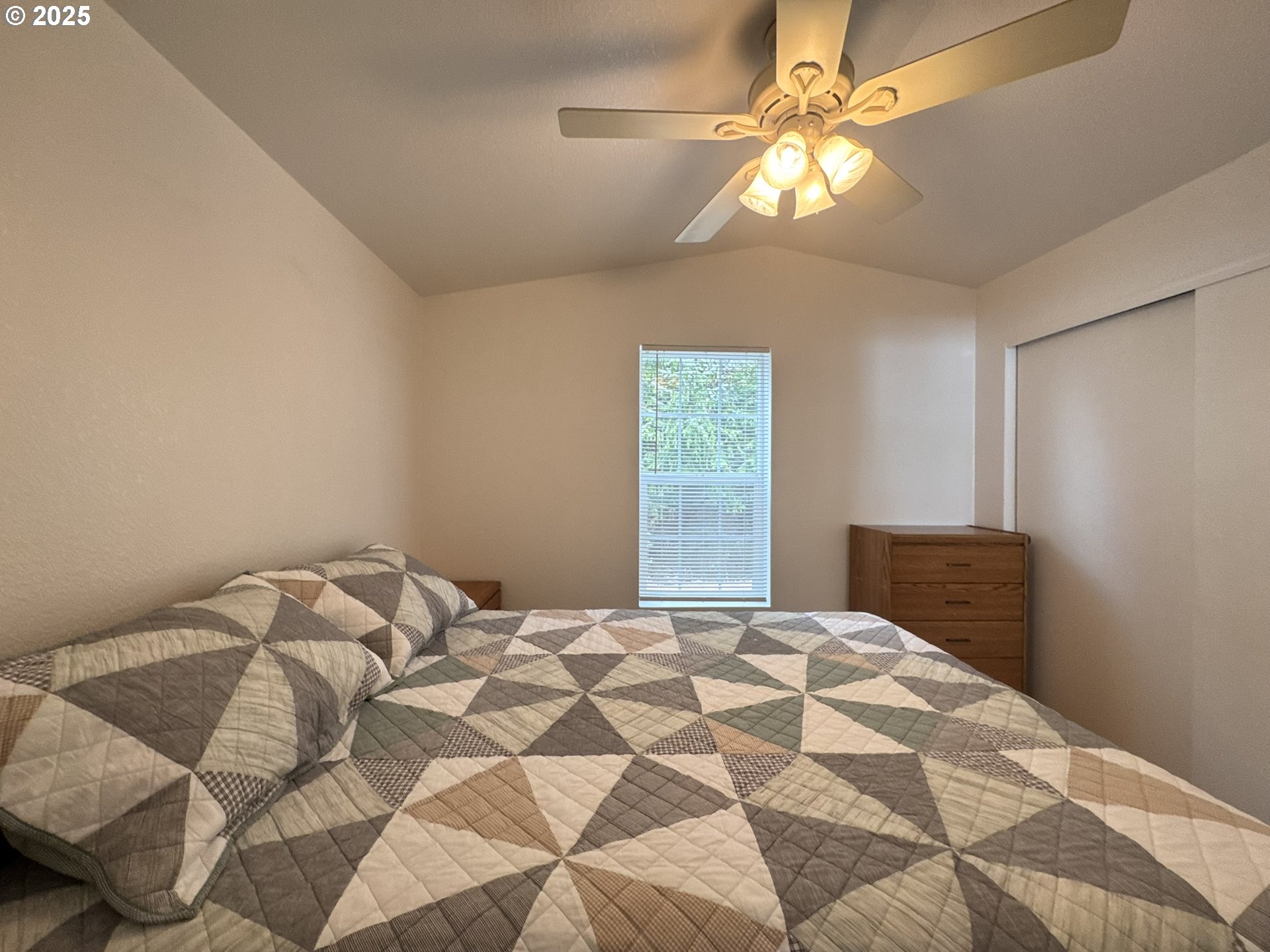 25500 CAPE VIEW LOOP