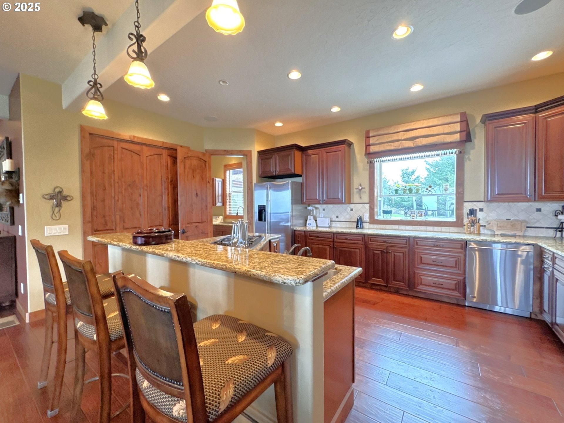 25500 CAPE VIEW LOOP