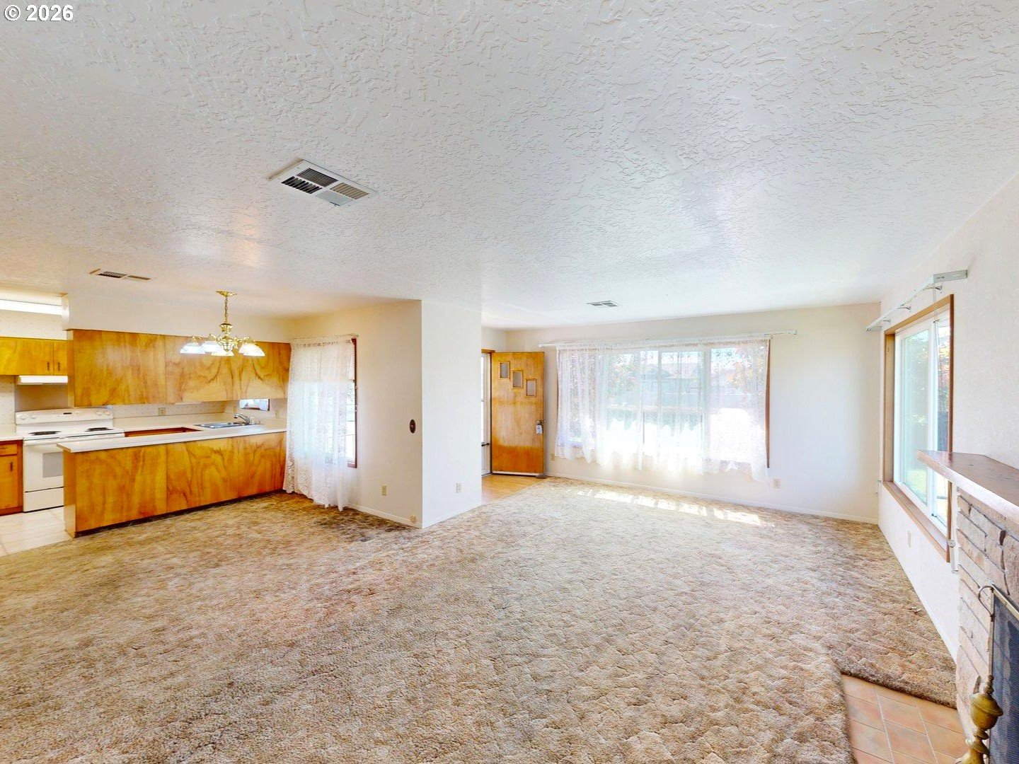 422 BUENA VISTA LOOP